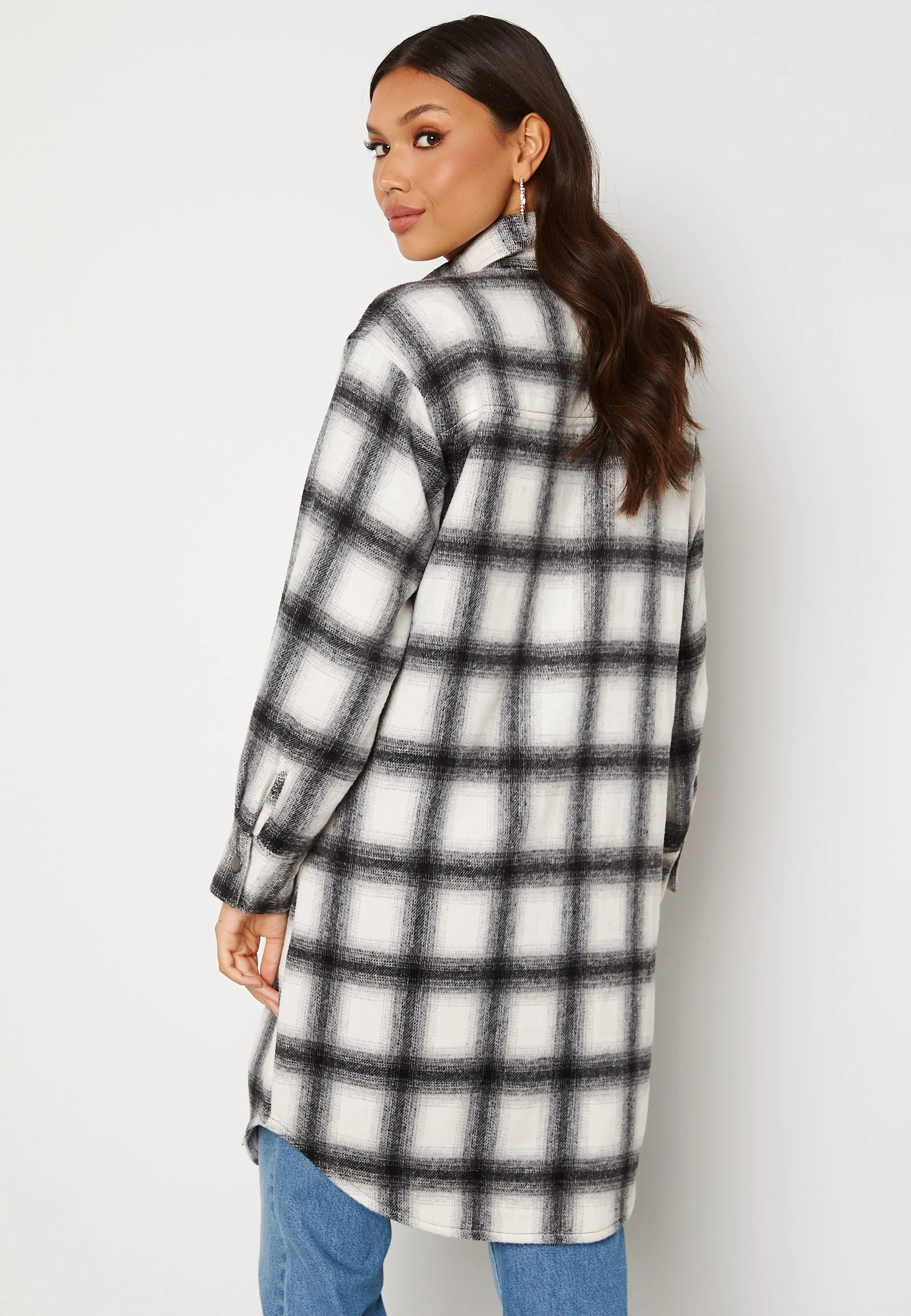 Alice Long Check Shirt Jacket - Image 4