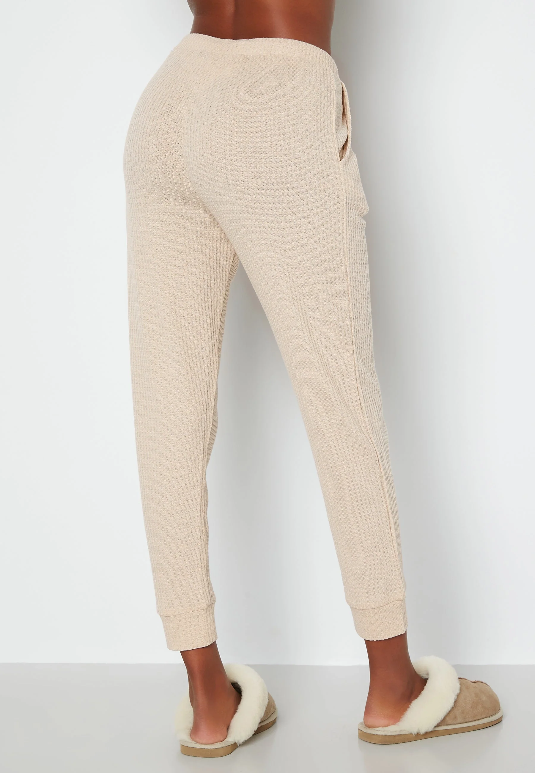 Amaya lounge pants - Image 3