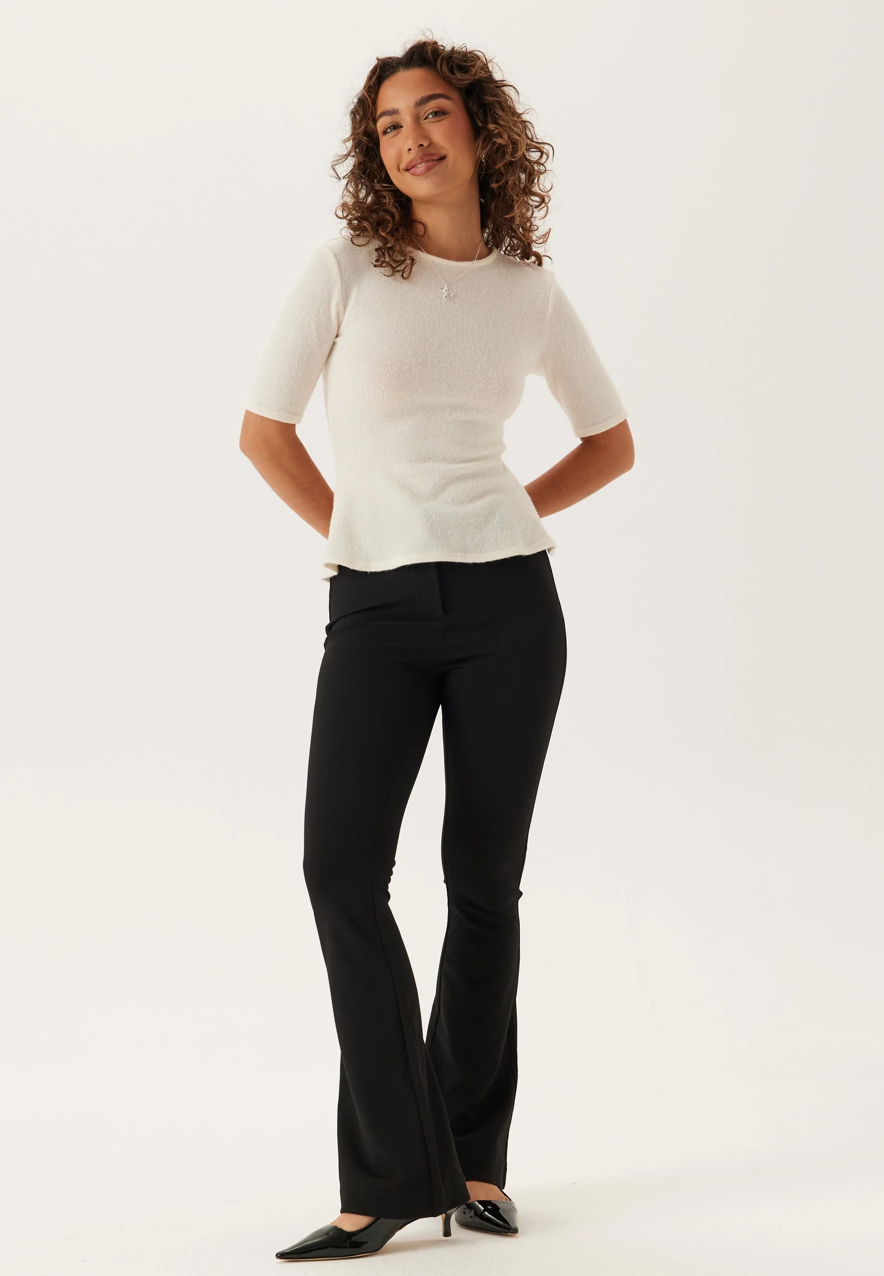 VMAMIRA MW FLARED PANT - Image 5