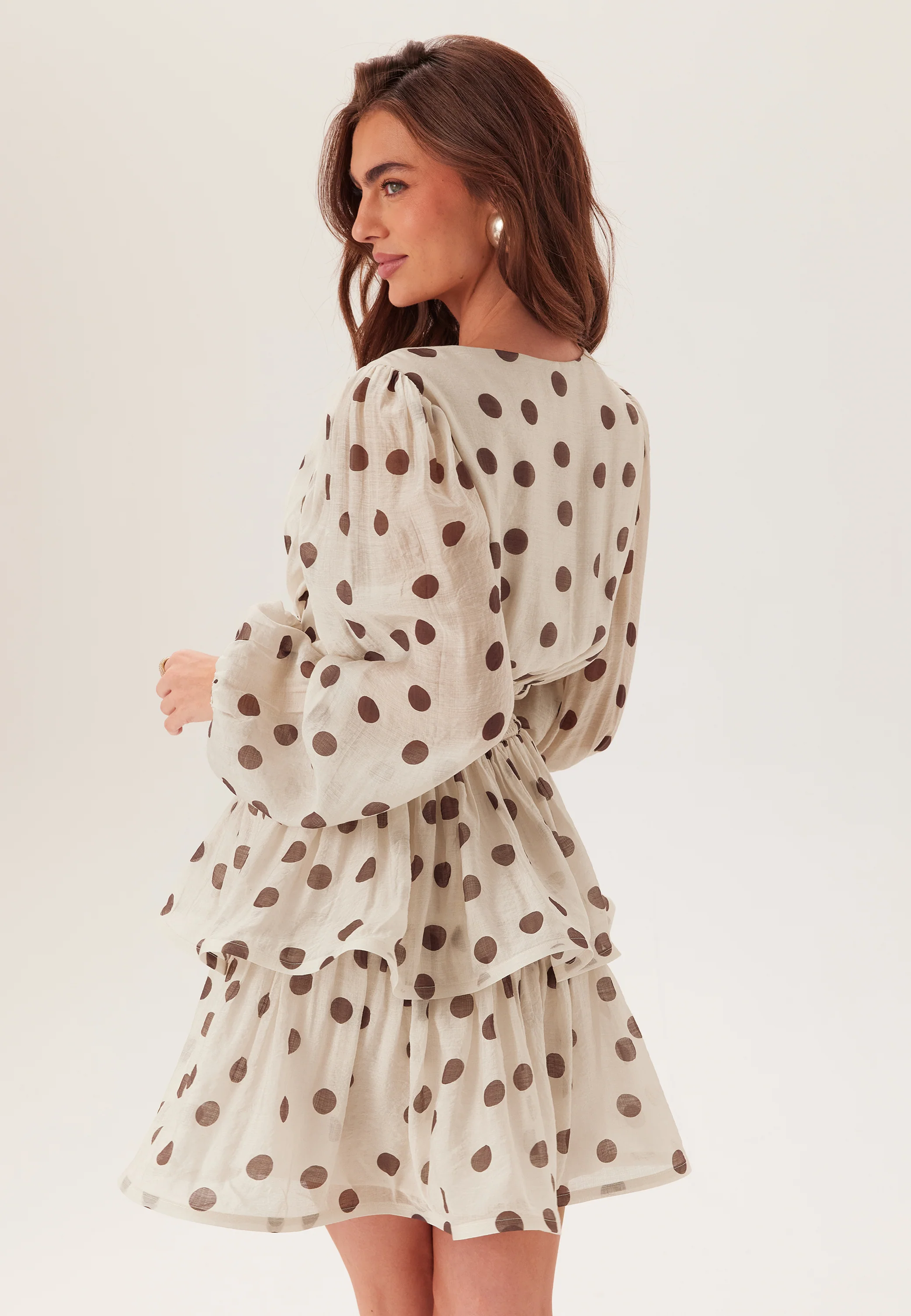 Balloon Sleeve Short Flounce Dress - Image 5