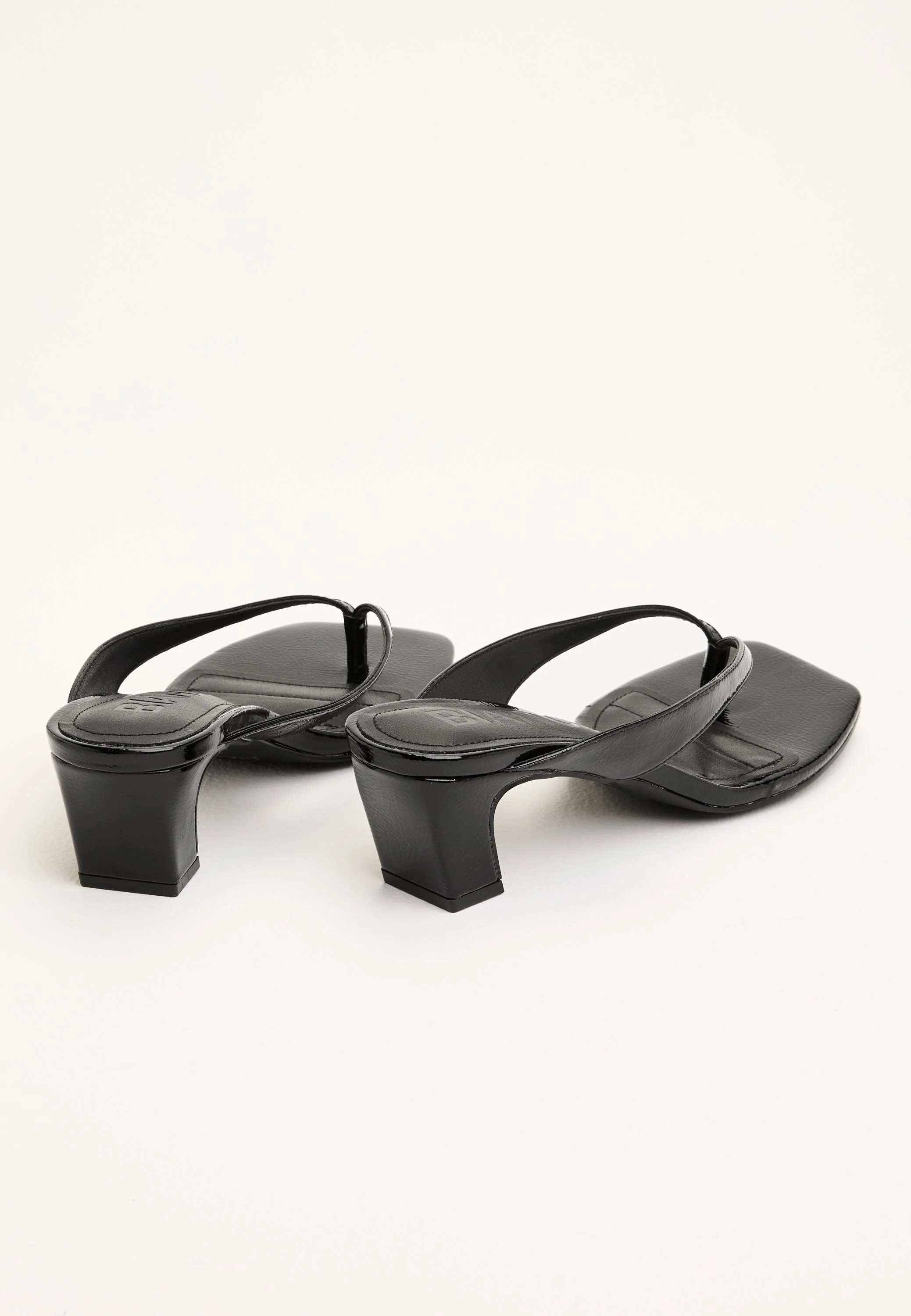 Biaspice Toe Post Faux Leather - Image 5