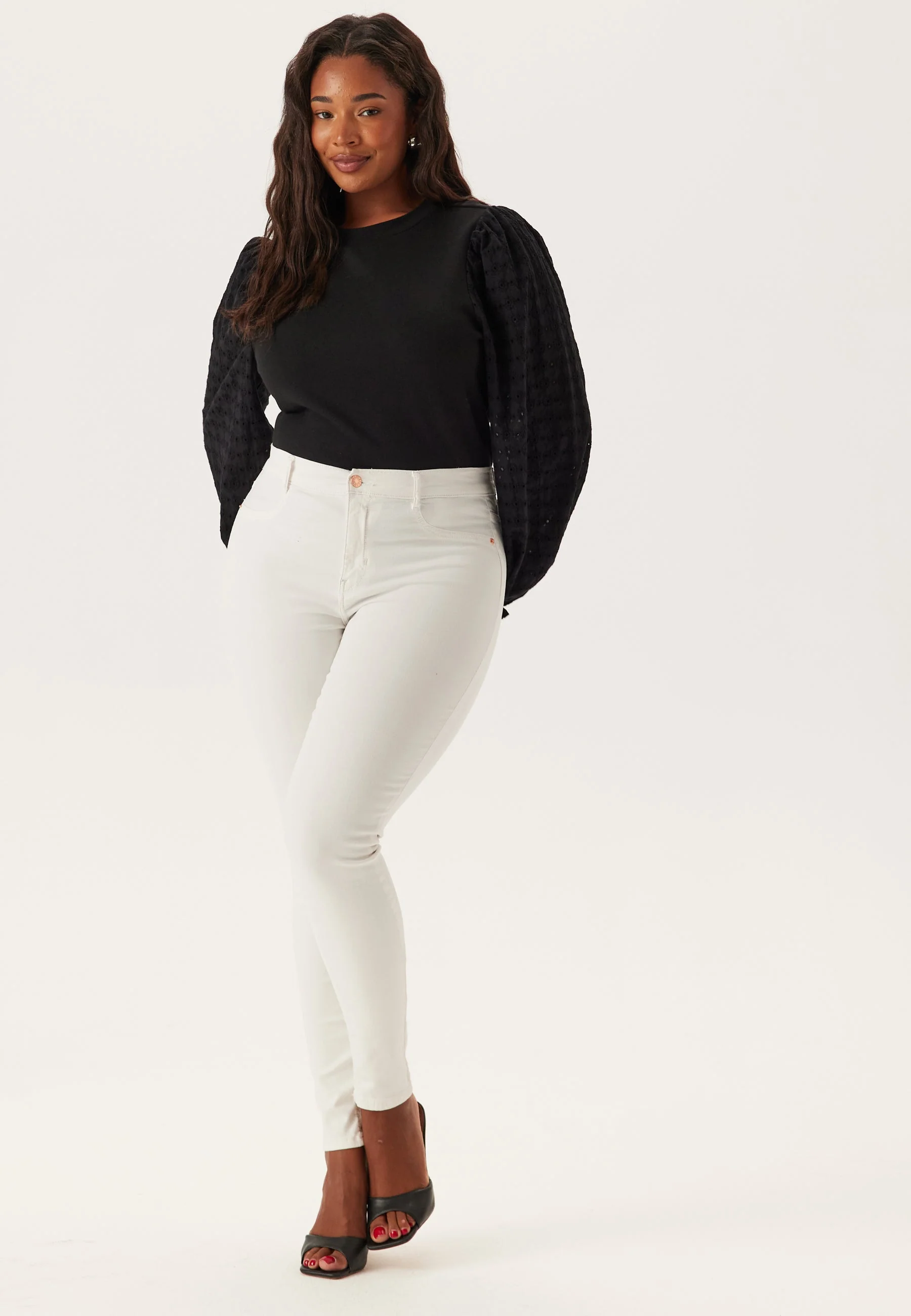 Broderie Anglaise Sleeve Top - Image 8