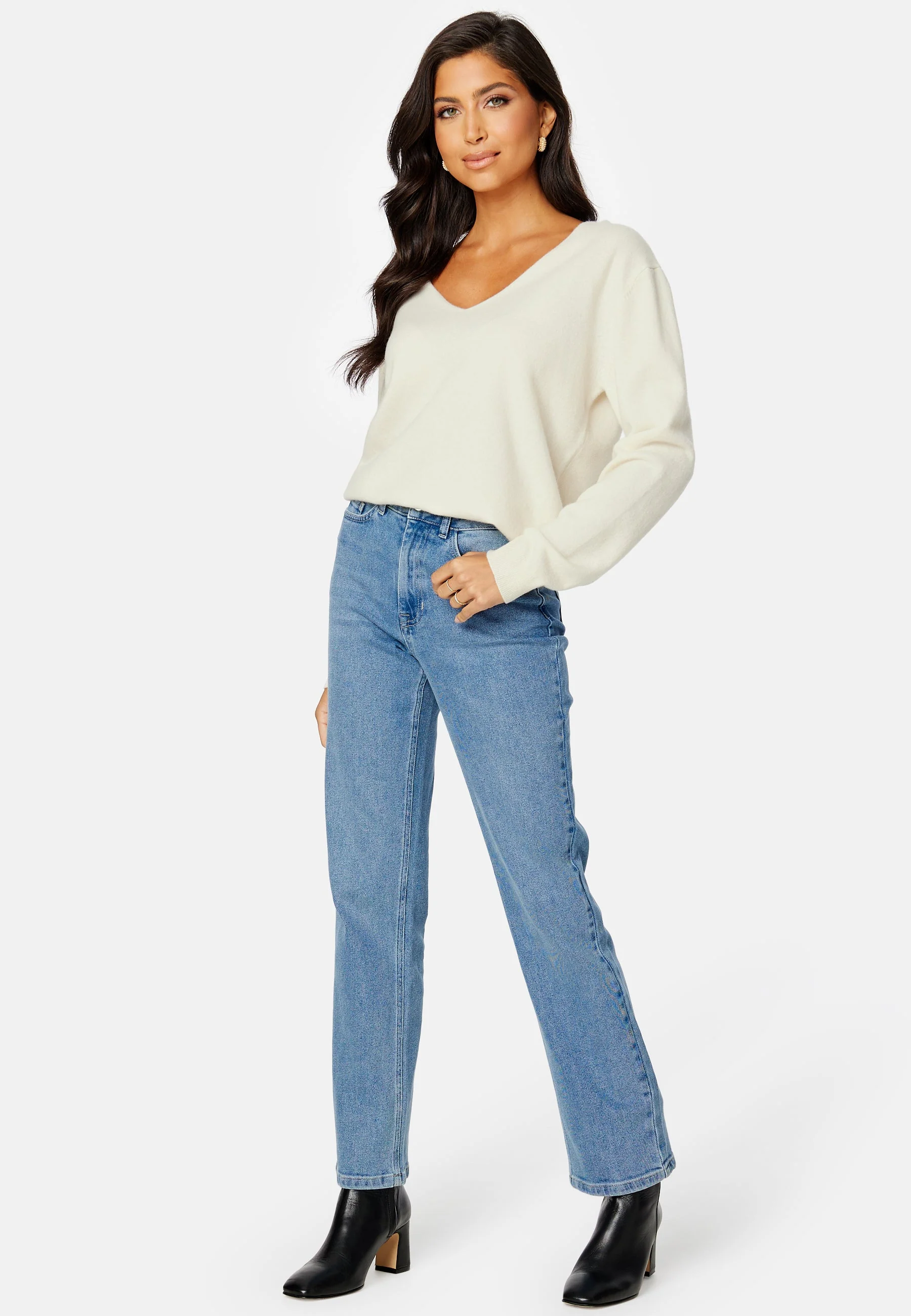 CC Cashmere mix v-neck sweater - Image 2