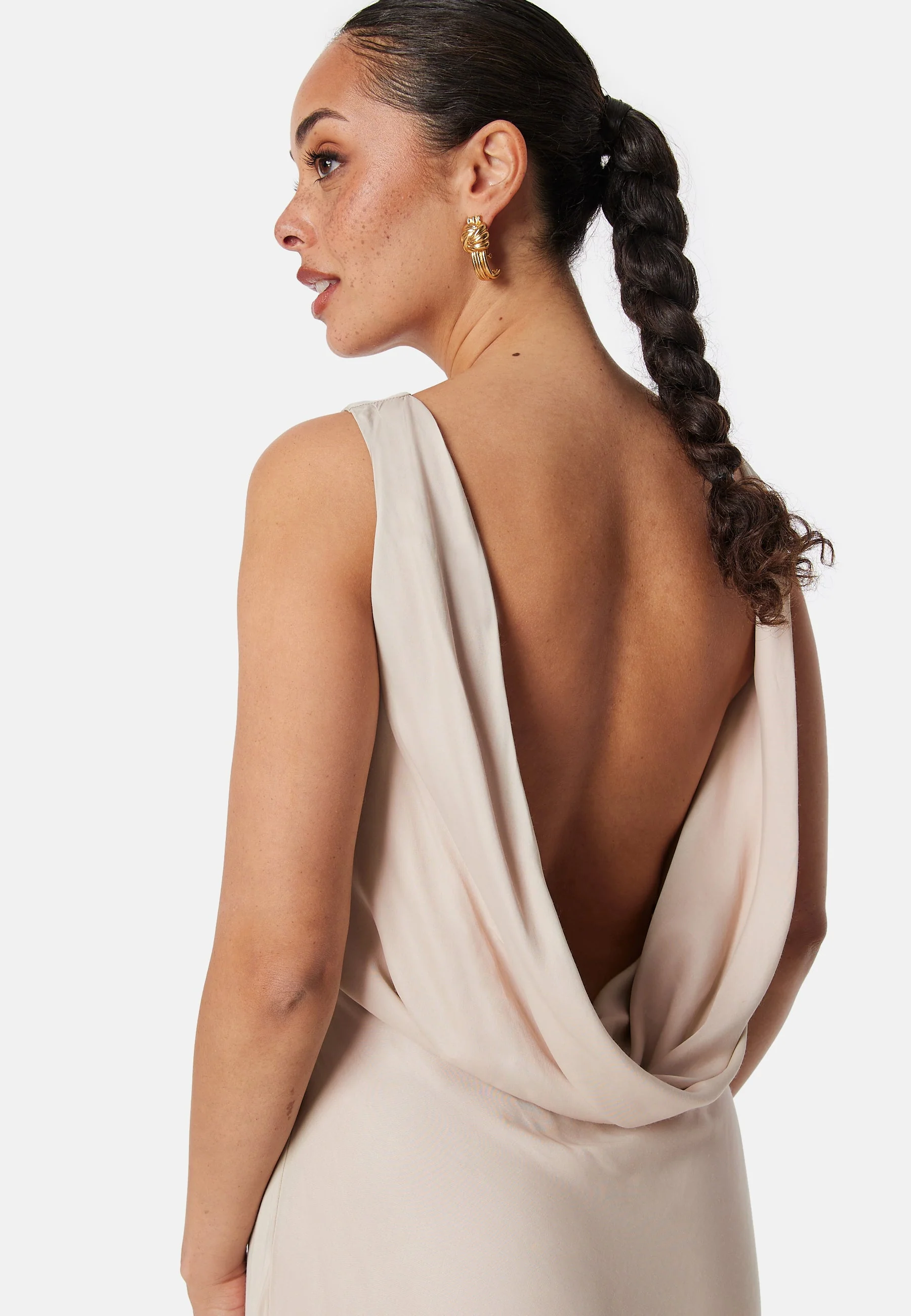 CC Low back Dress - Image 5