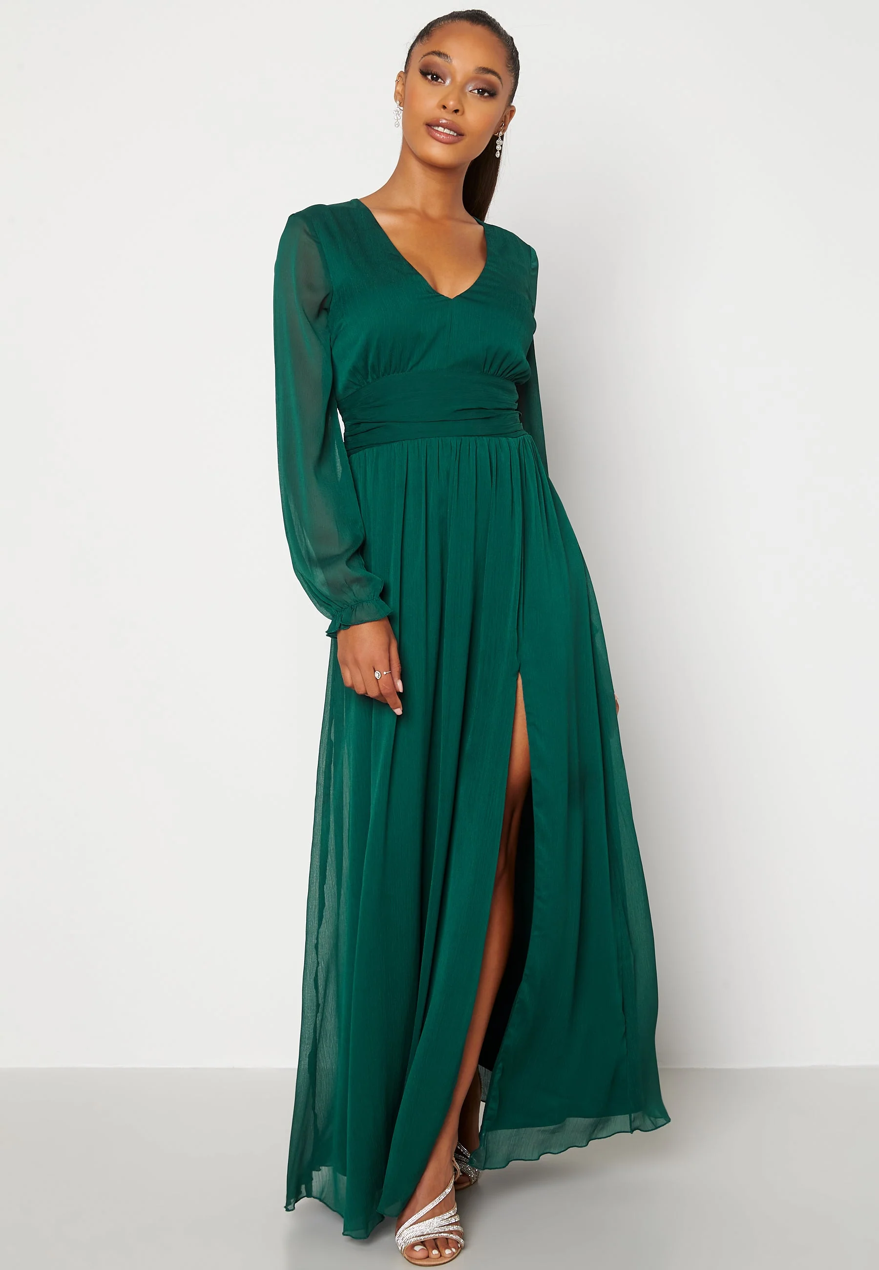 Delilah prom dress