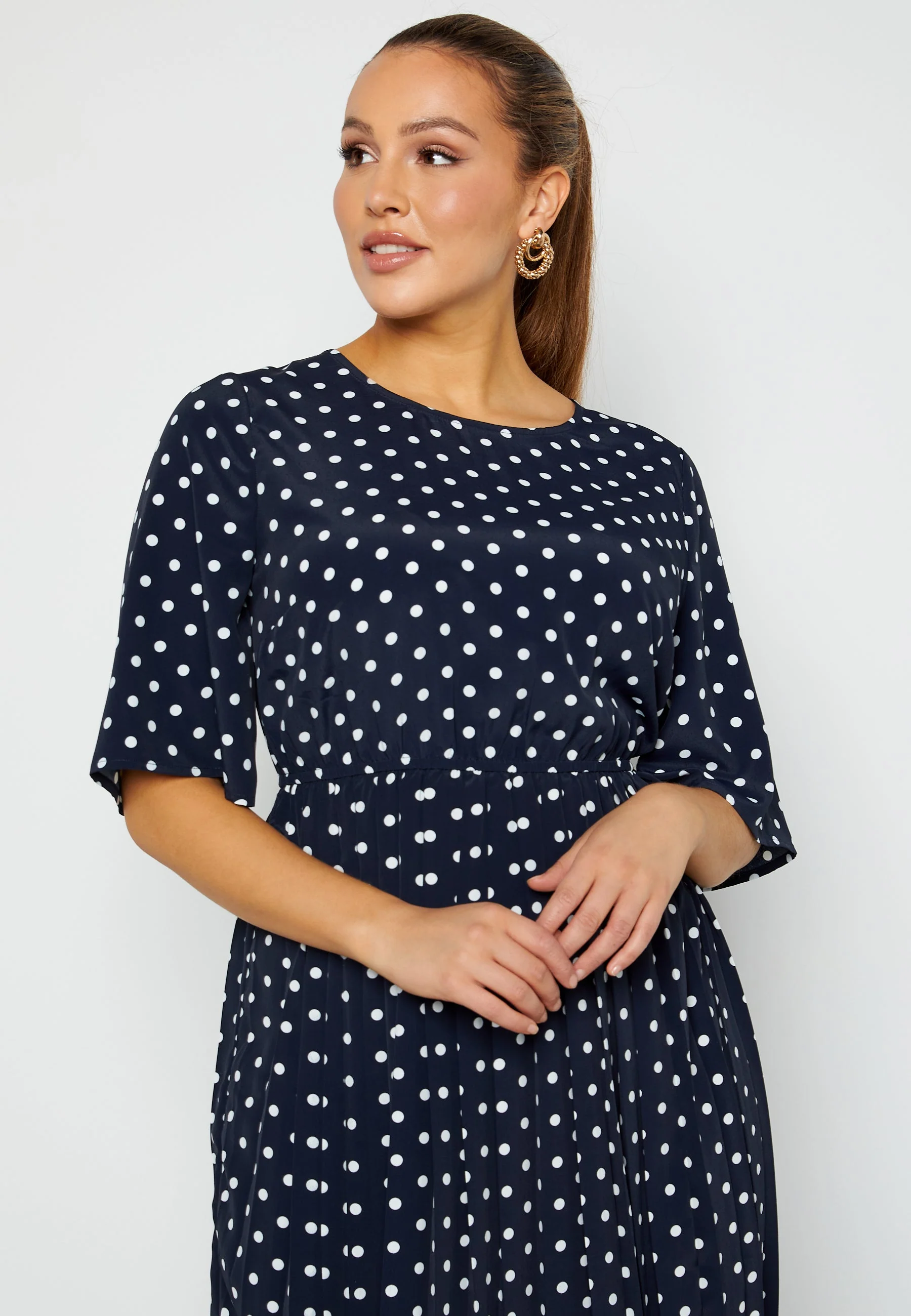 Eloise pleated dress - Image 7