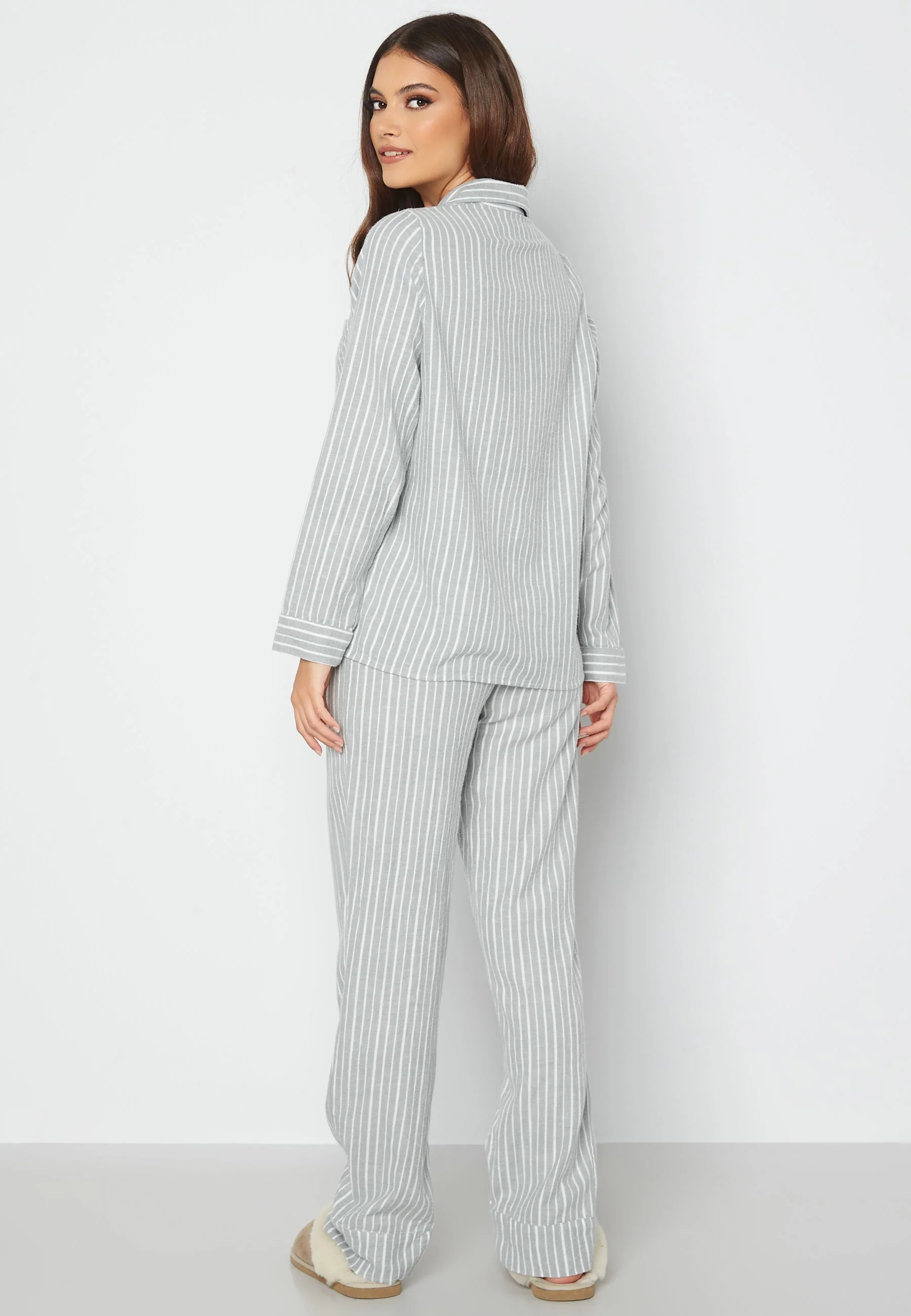 Era Pyjamas Set - Image 4