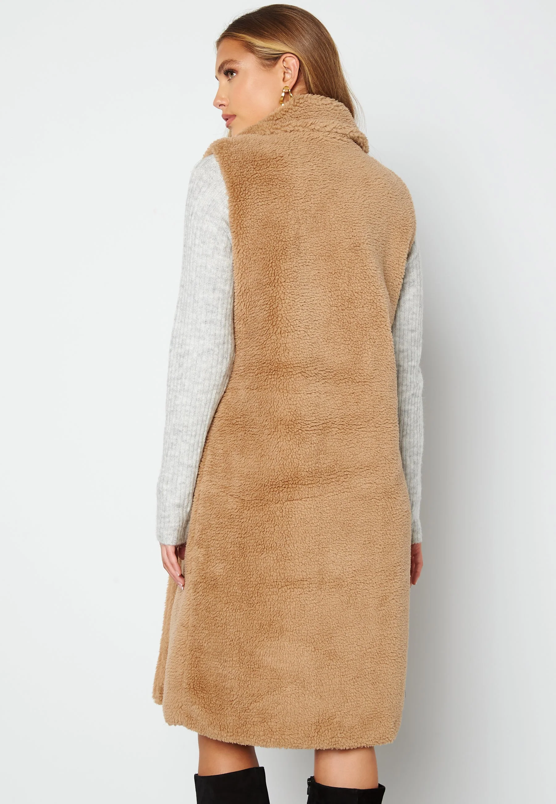 Evelin Teddy Waistcoat - Image 3