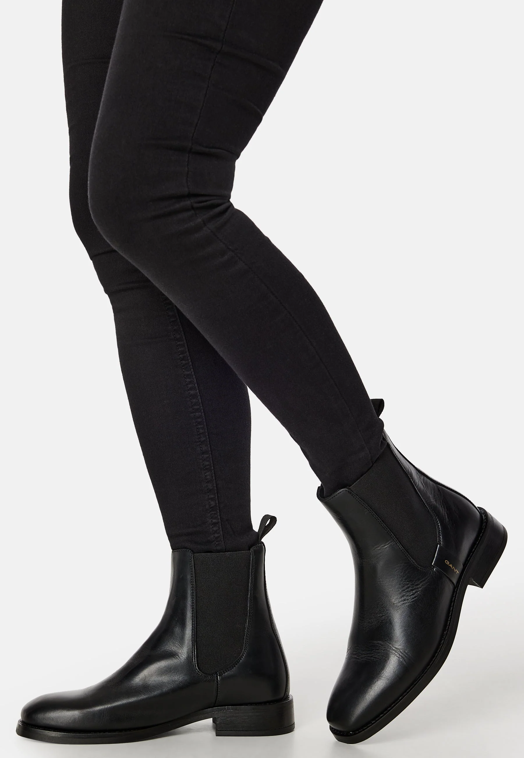 Fayy Chelsea Boot
