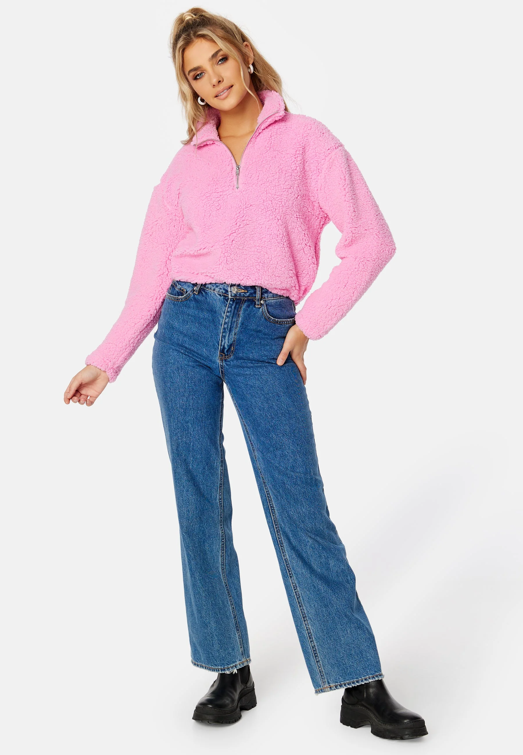 Ferna Cropped Teddy Sweat - Image 5
