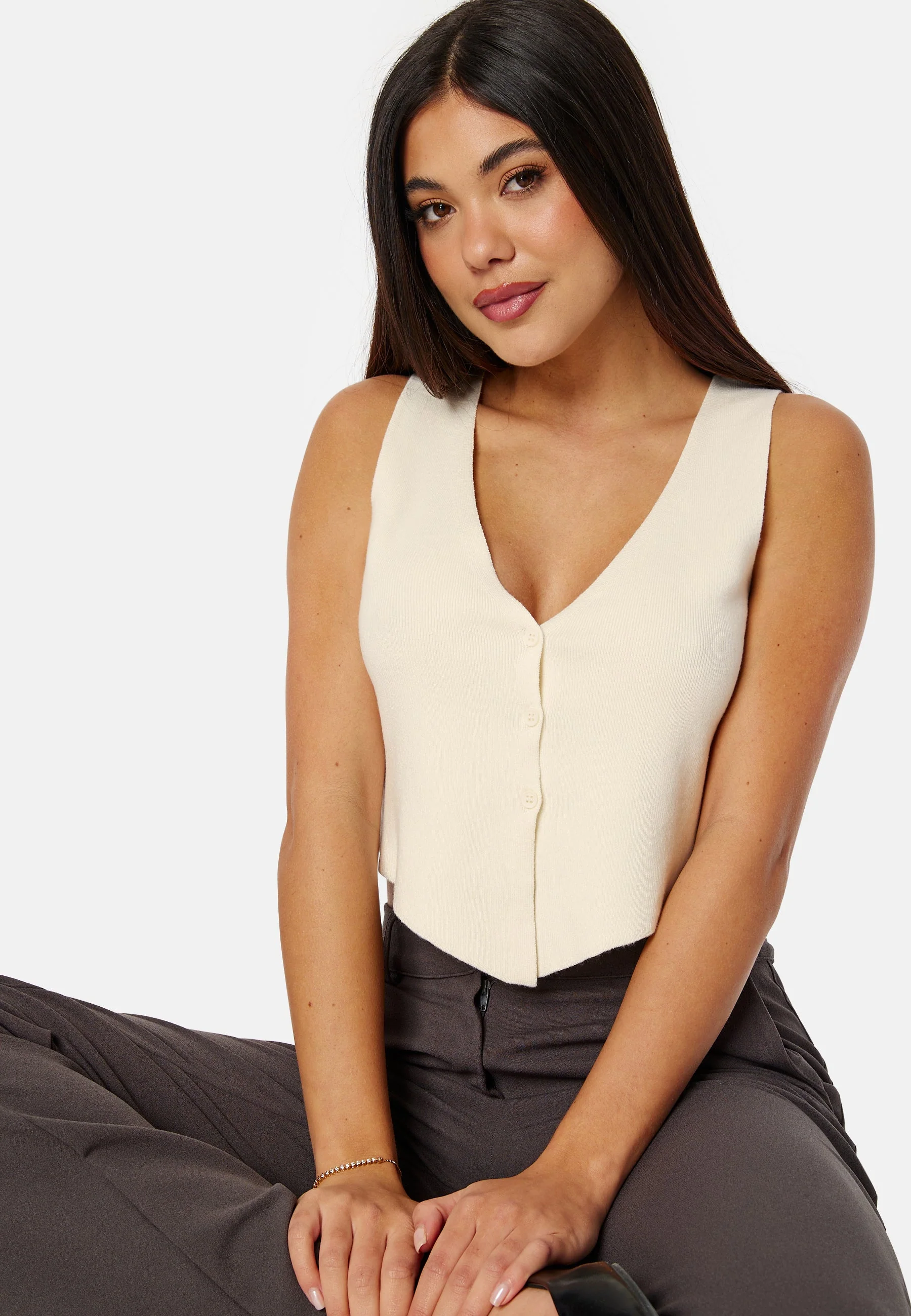 Fine Knitted Vest - Image 5