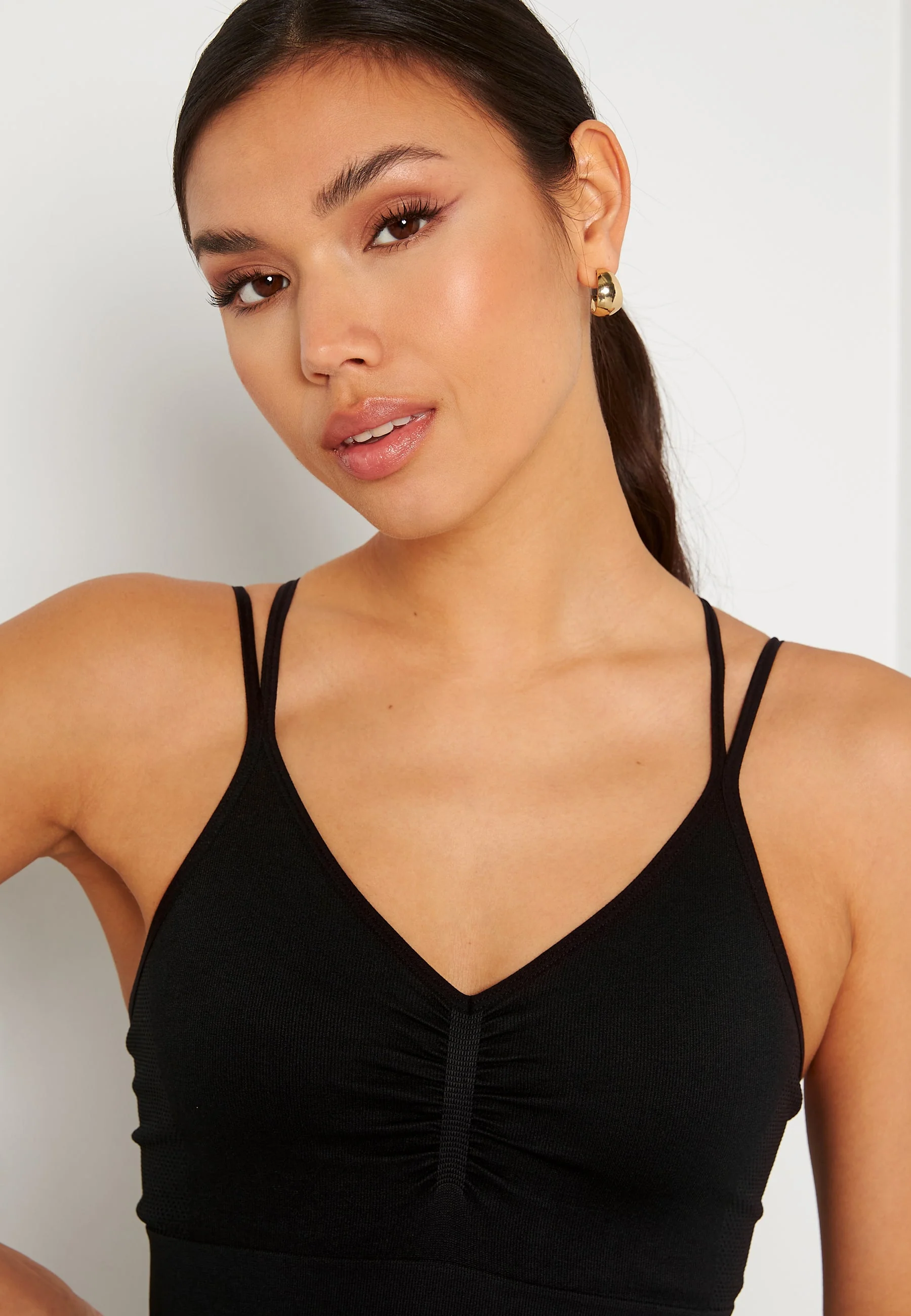 Frio Cir Crop Top - Image 4