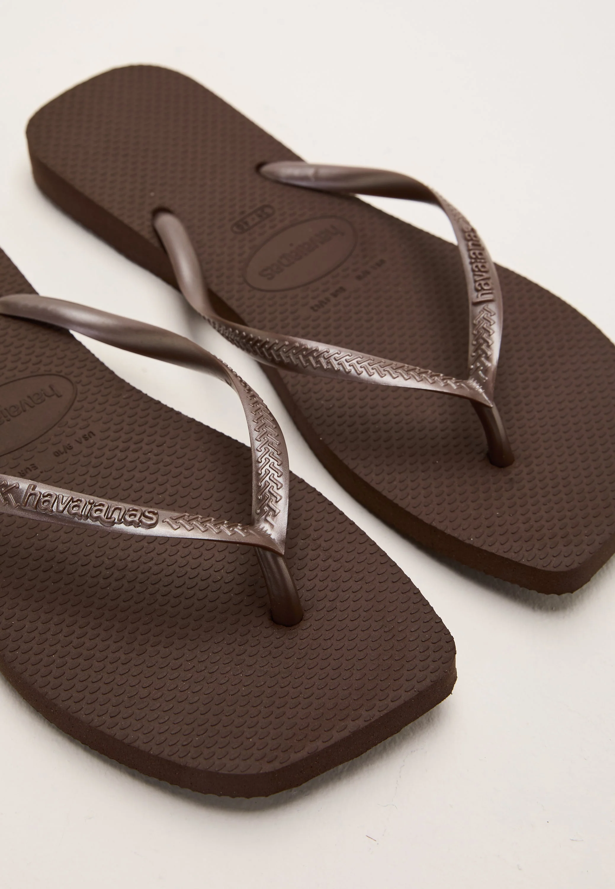 Hav. Slim Square Sandal - Image 3