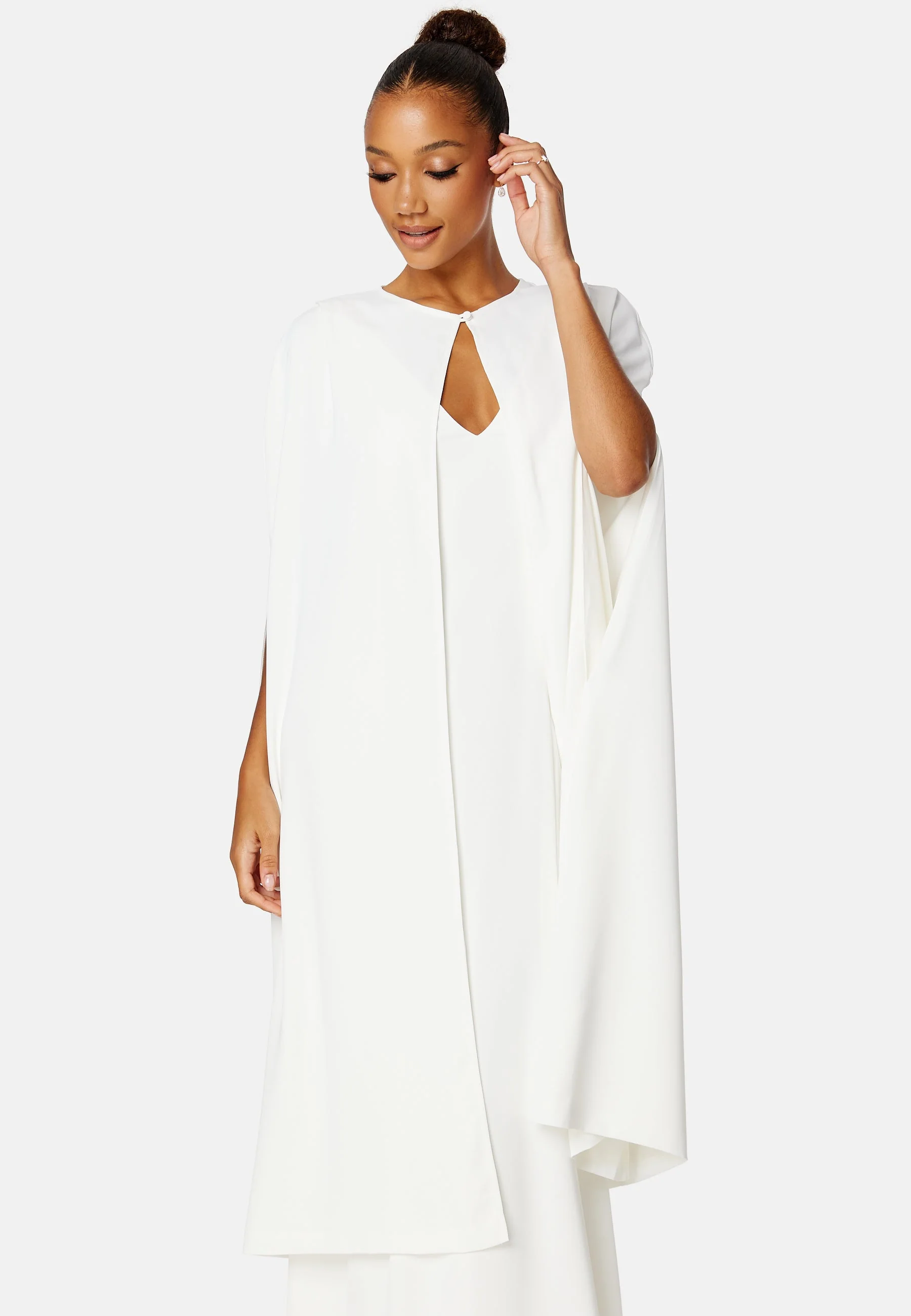 Hera Cape