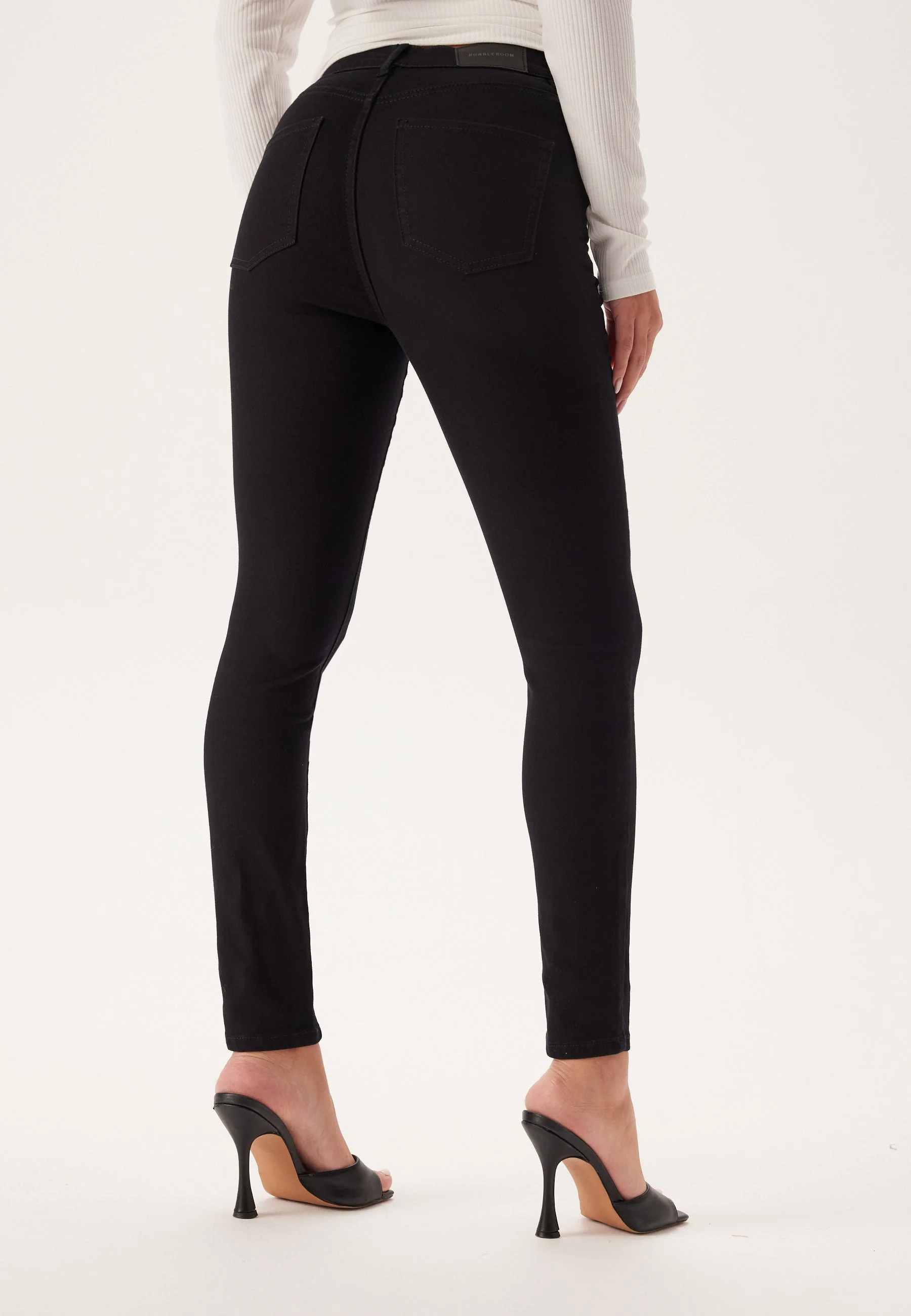 High Ankle Superstretch Jeans - Image 4