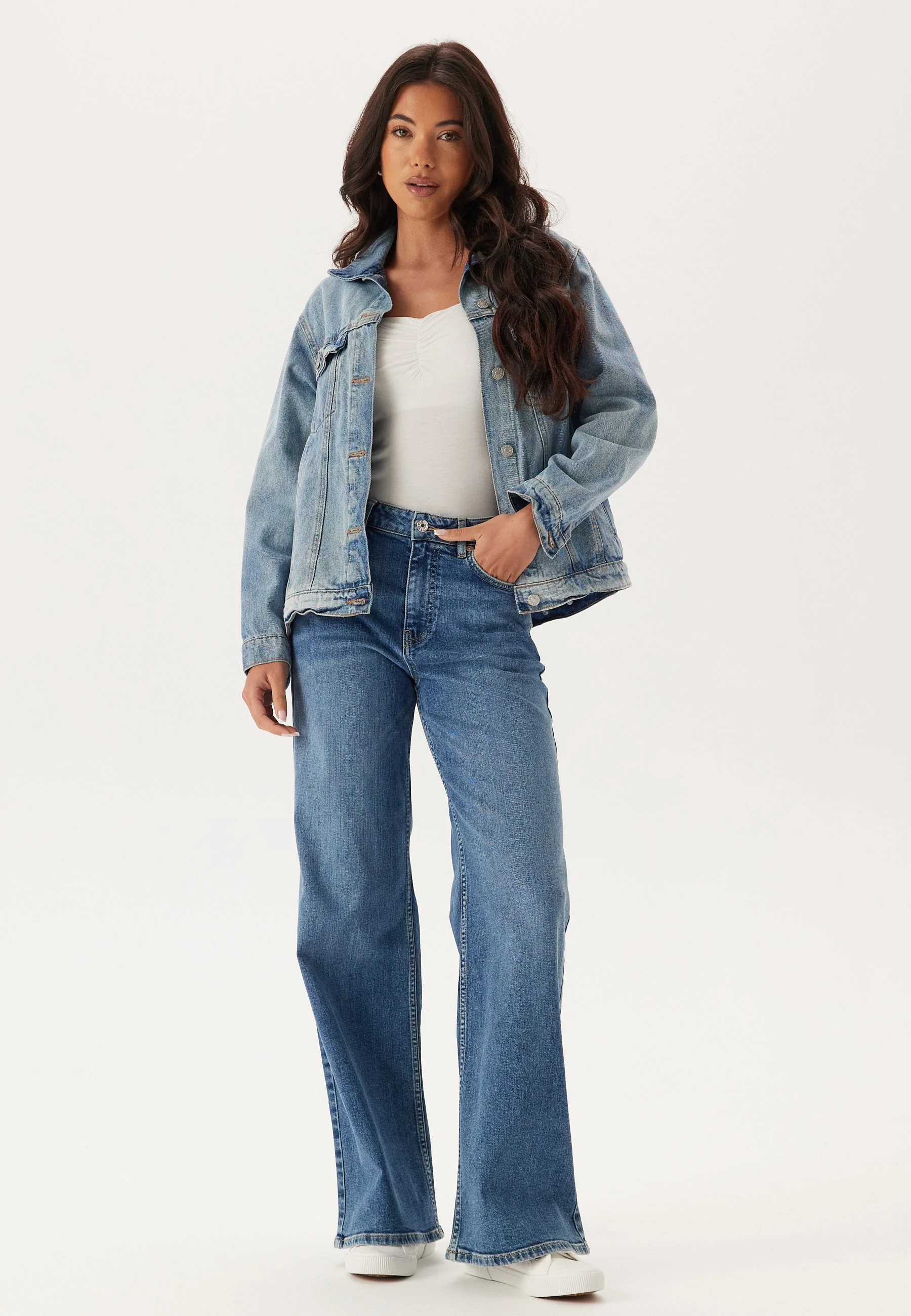 High Wide Jeans - Image 4