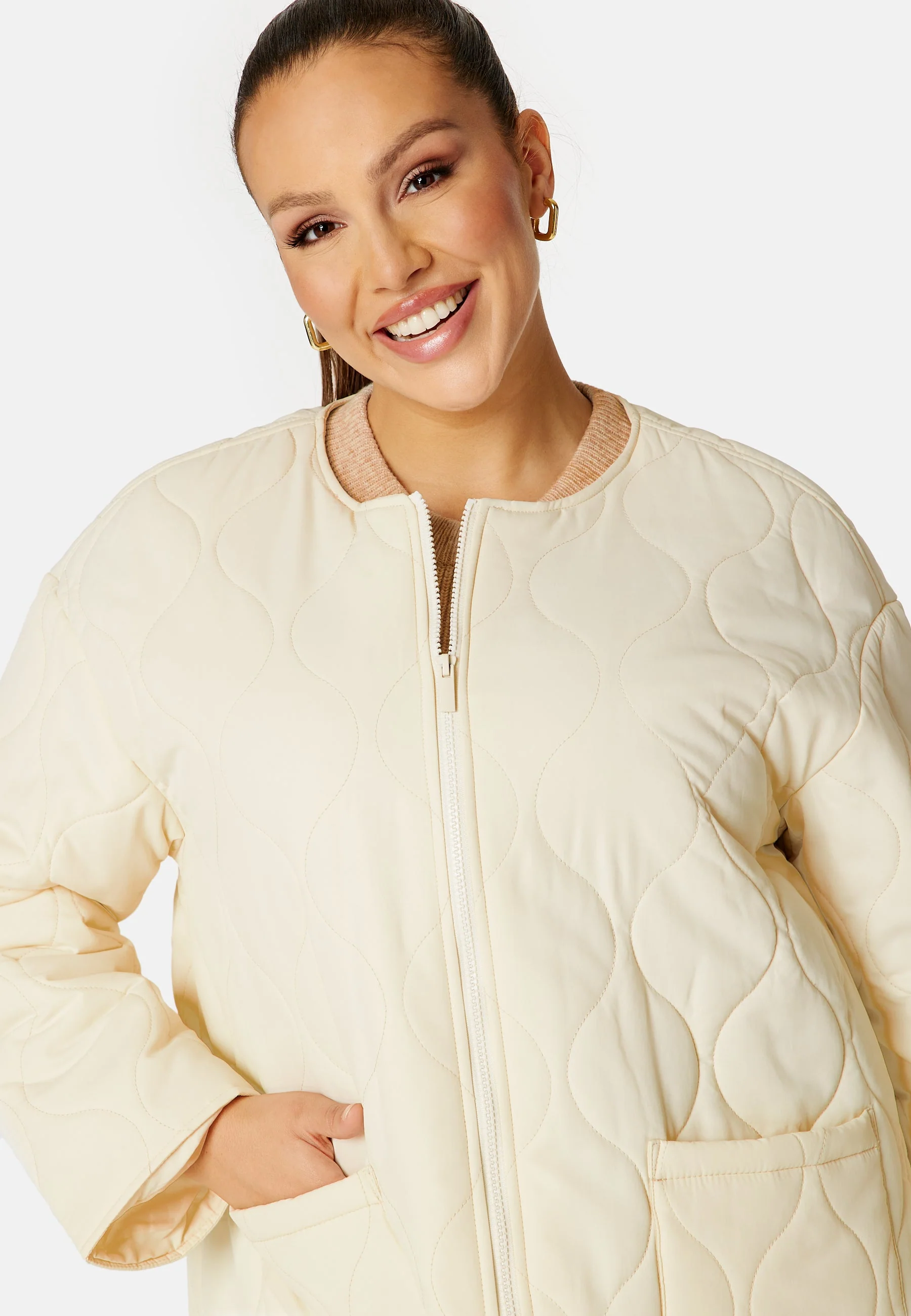Hilma Quilted Jacket - Image 9