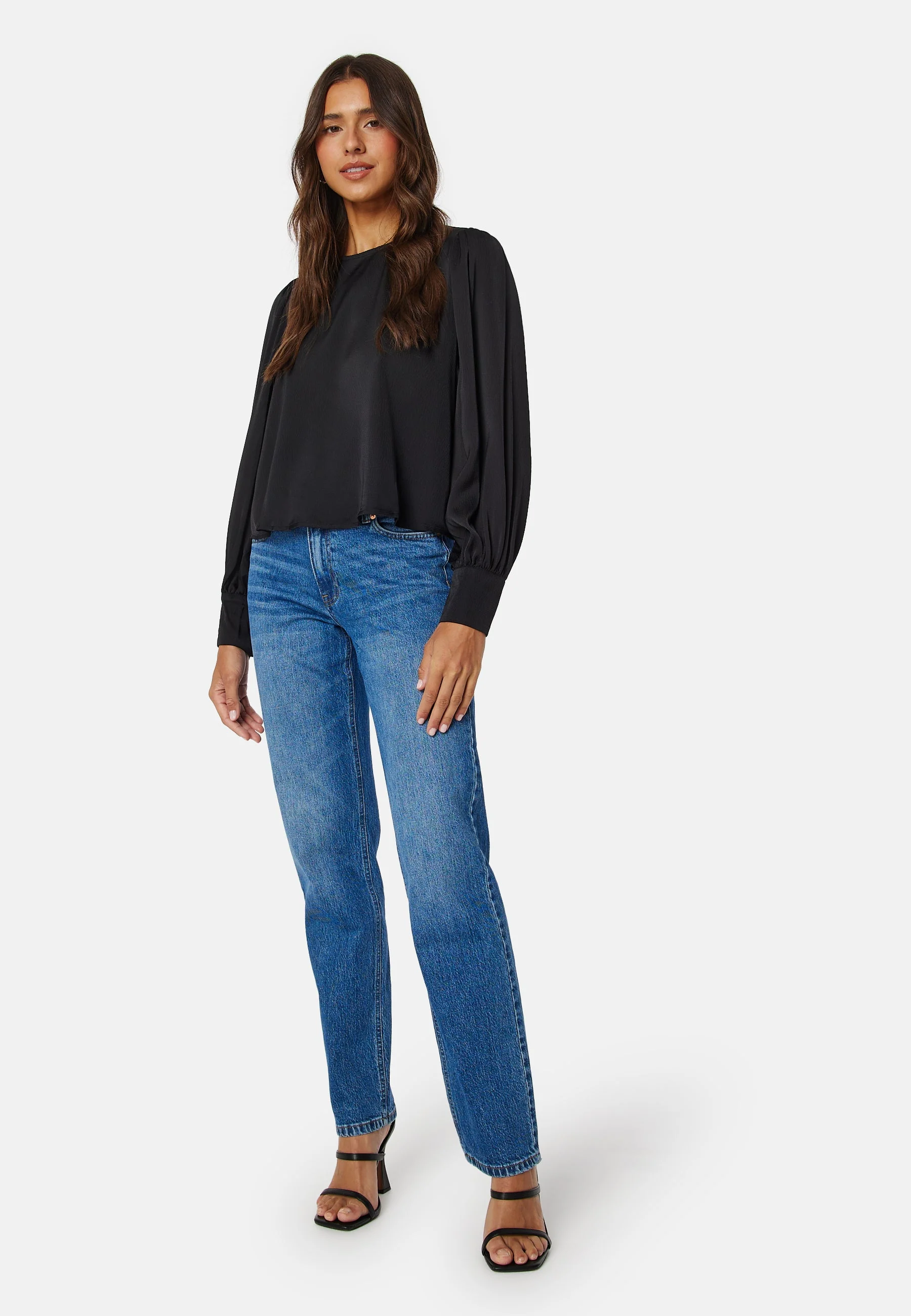 Jovana Ruby O-Neck Top - Image 4