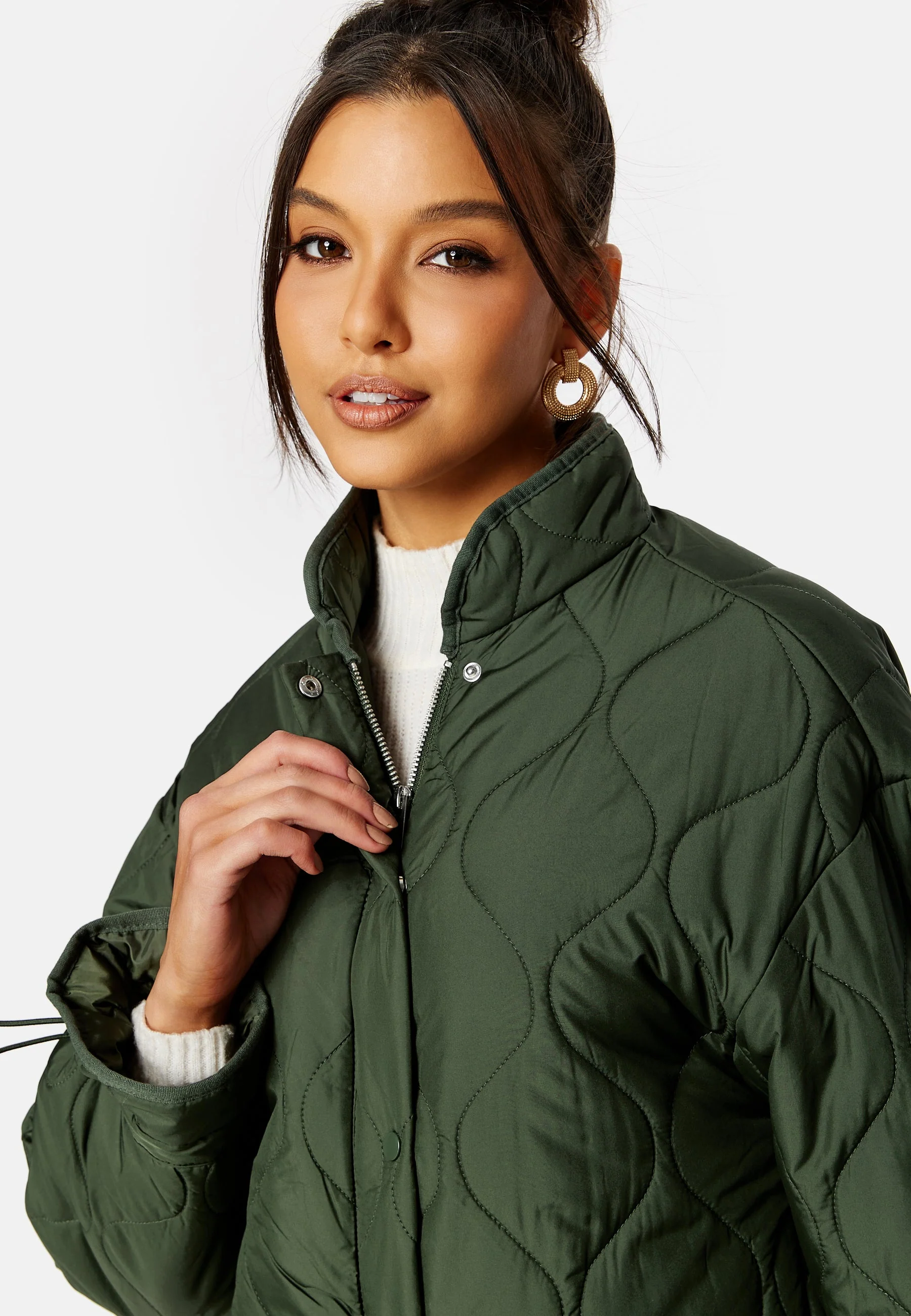 Line Long Quilted Jacket - Image 5