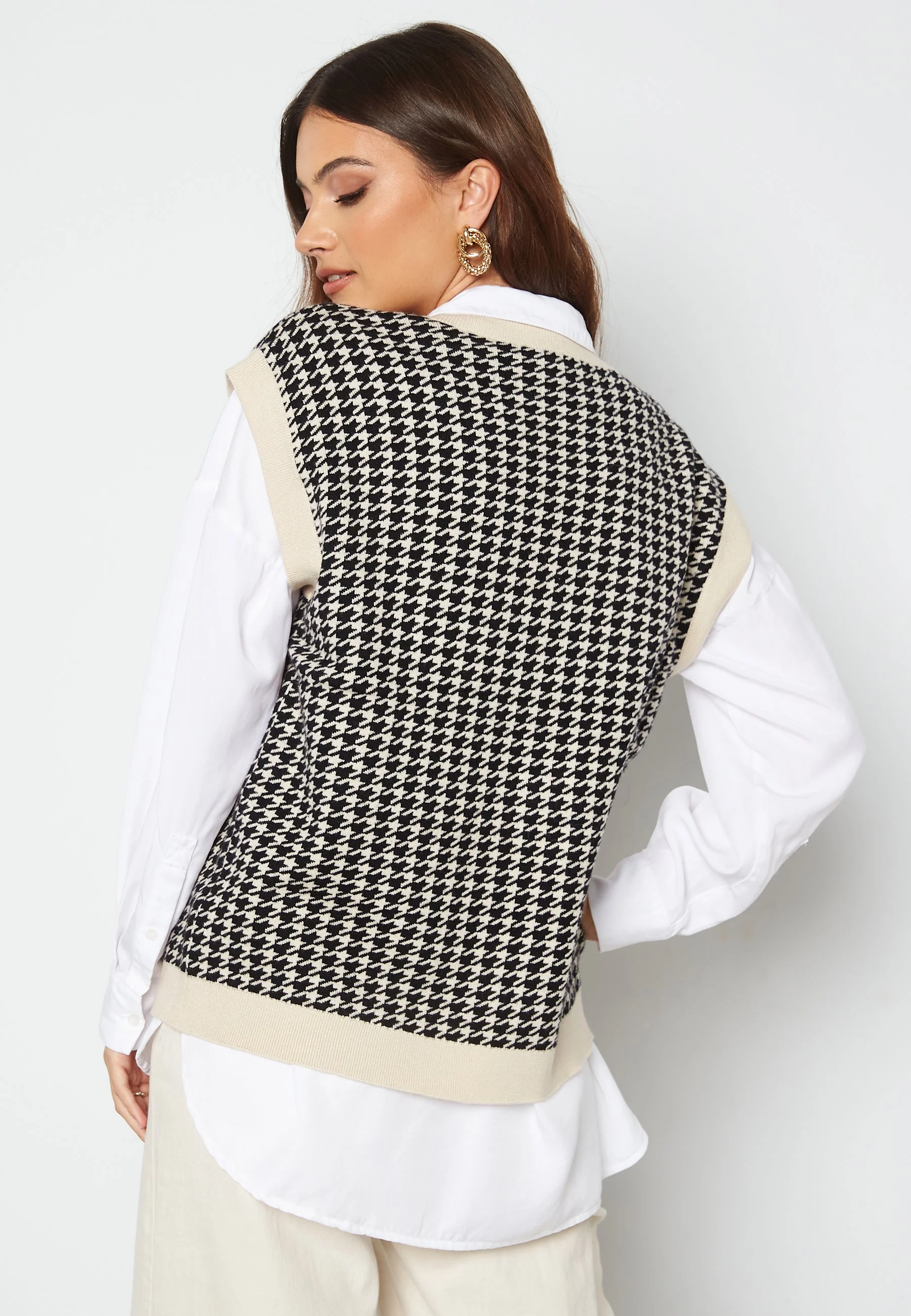 Lobo Knit Vest - Image 4