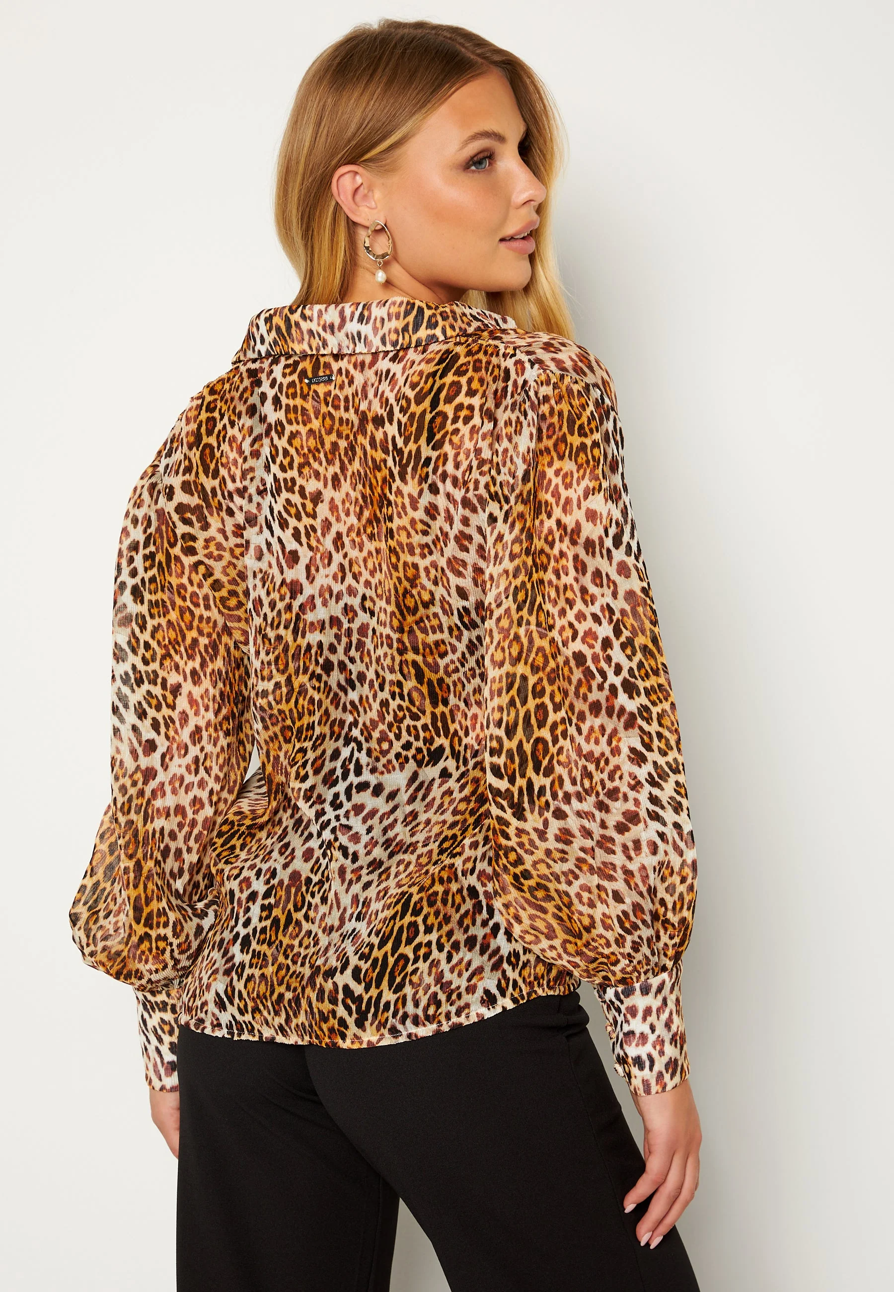LS Yora Button Up Top - Image 3