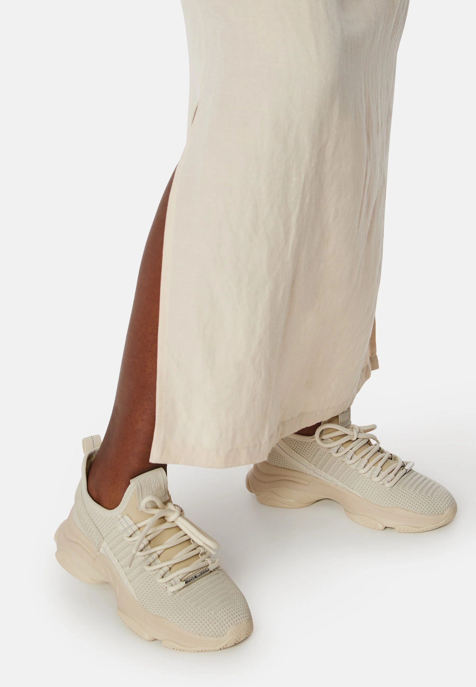 Mac-E Sneaker