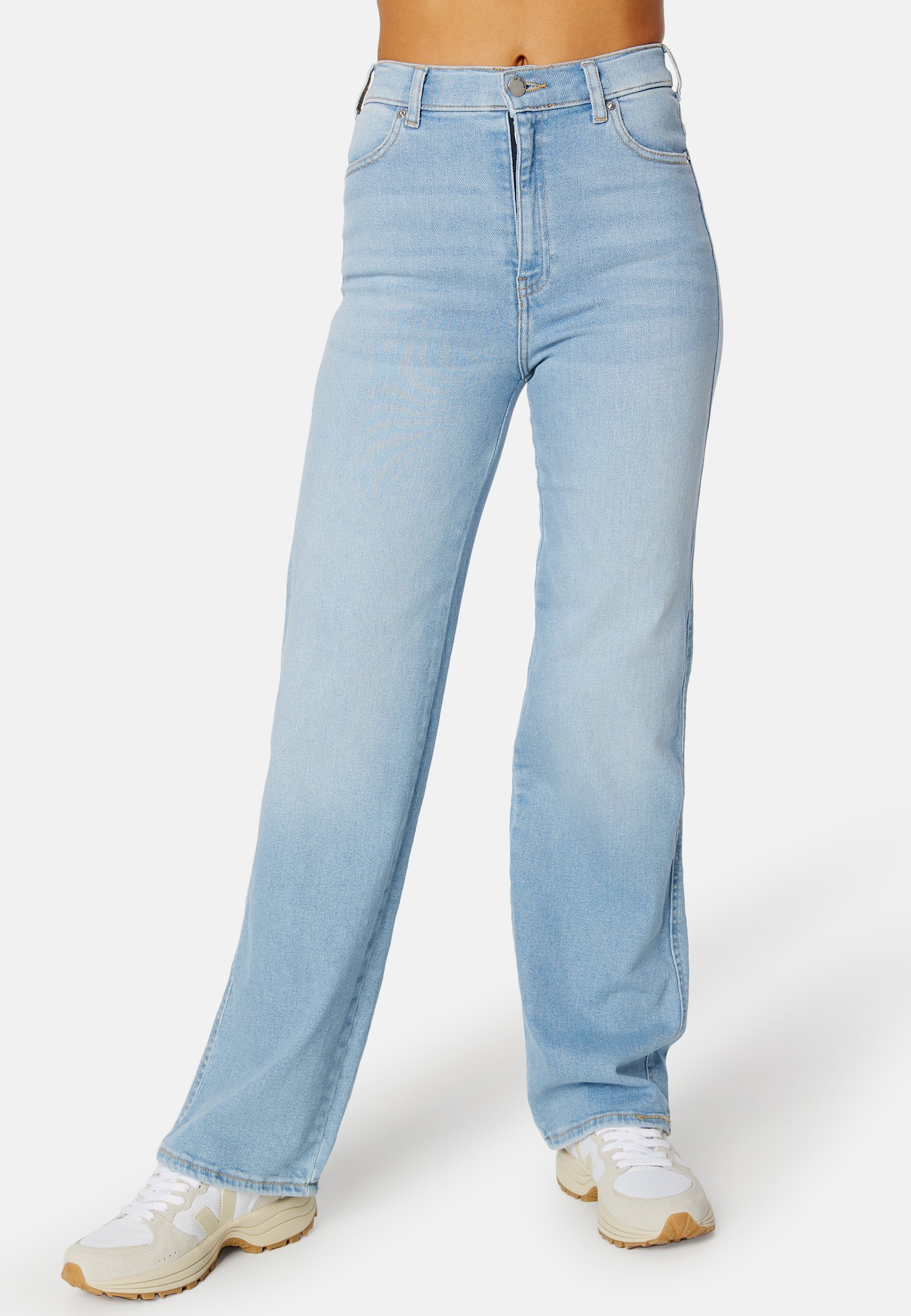 Moxy Straight - Image 3