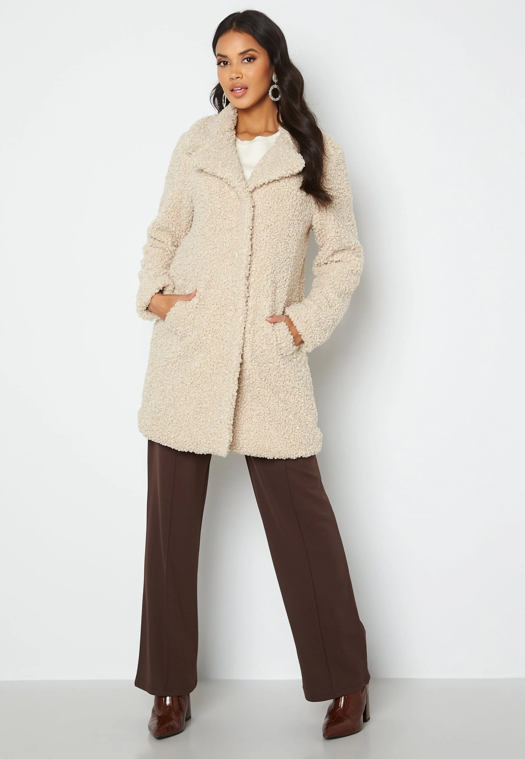 Nicole teddy coat - Image 2