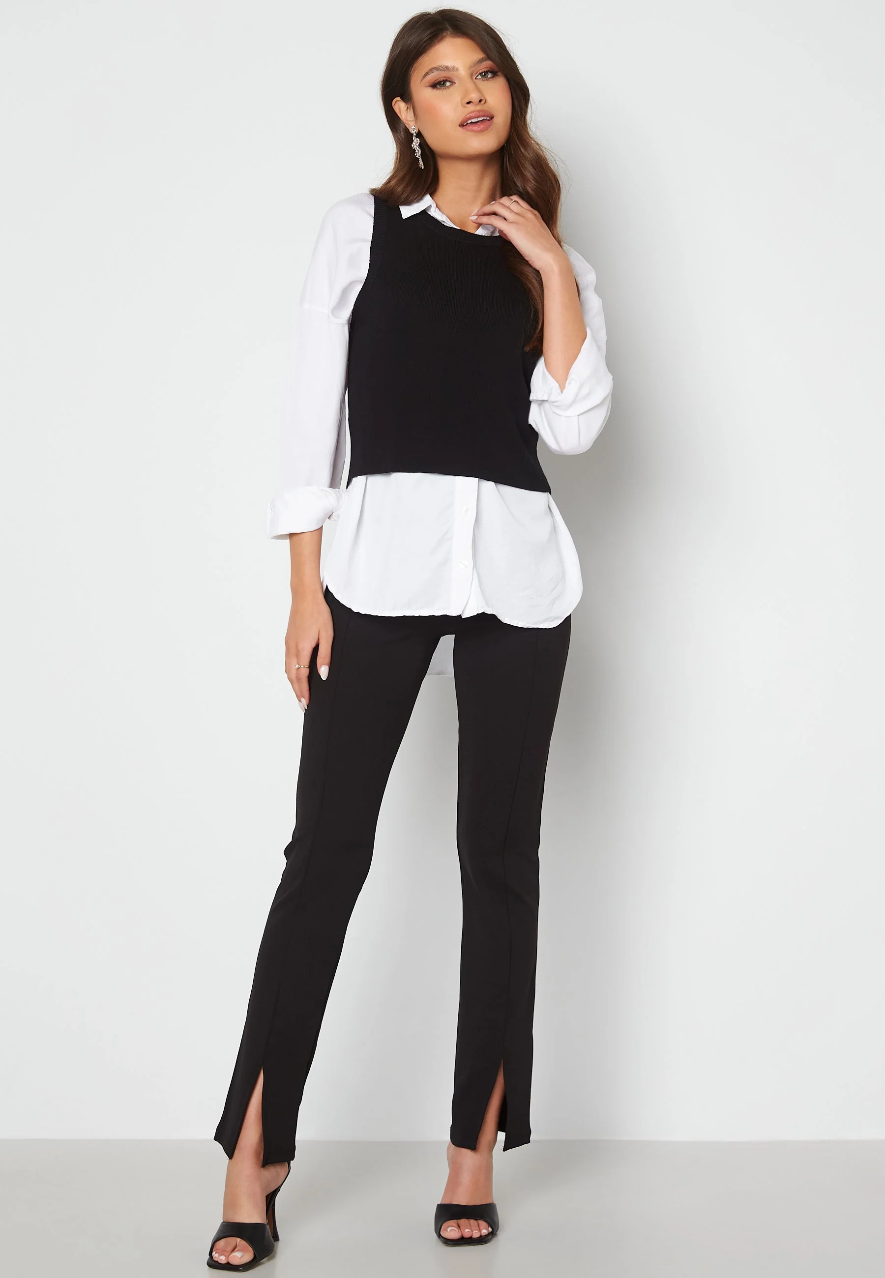Noelia knitted vest - Image 2