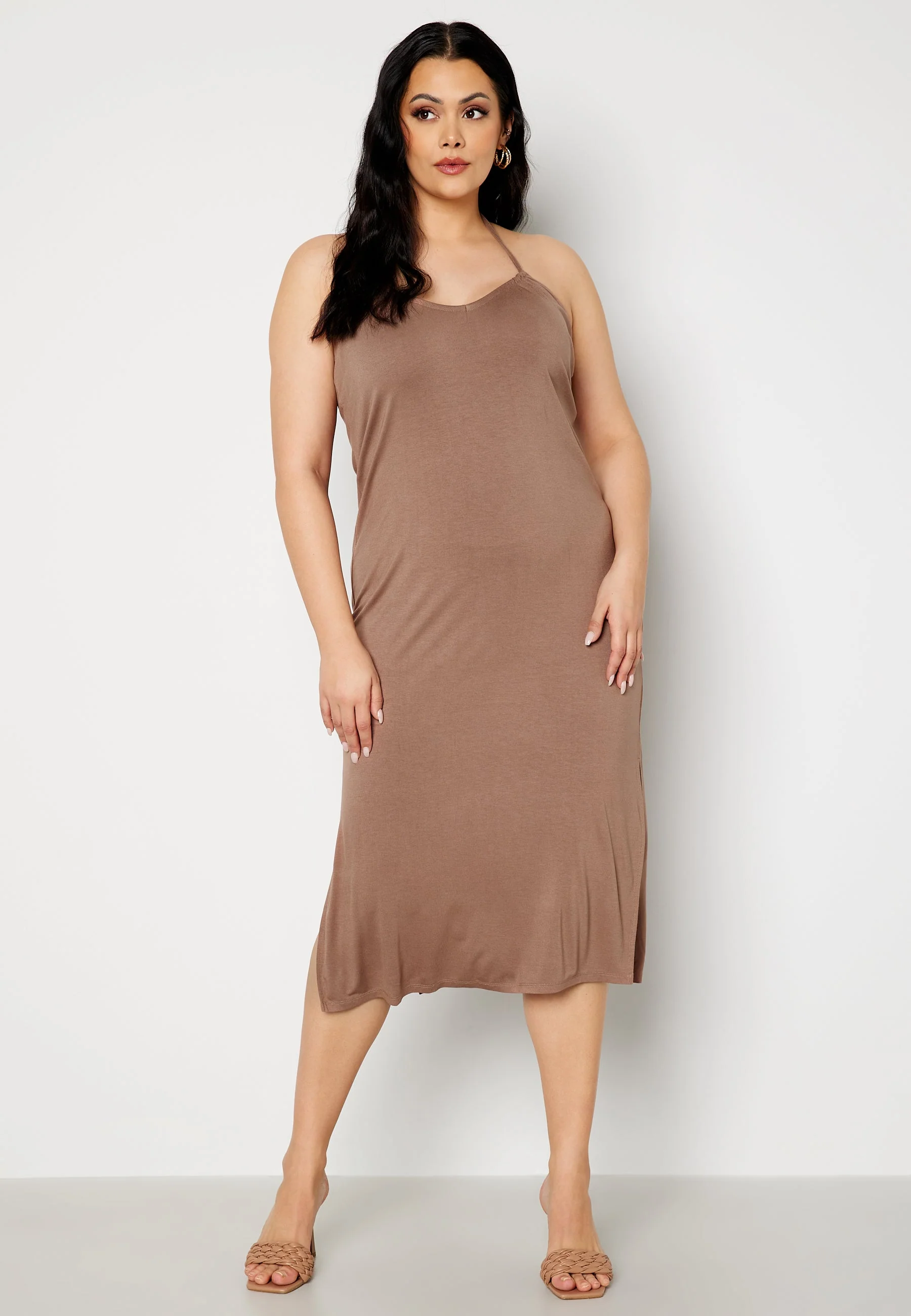 Noor halterneck dress - Image 6