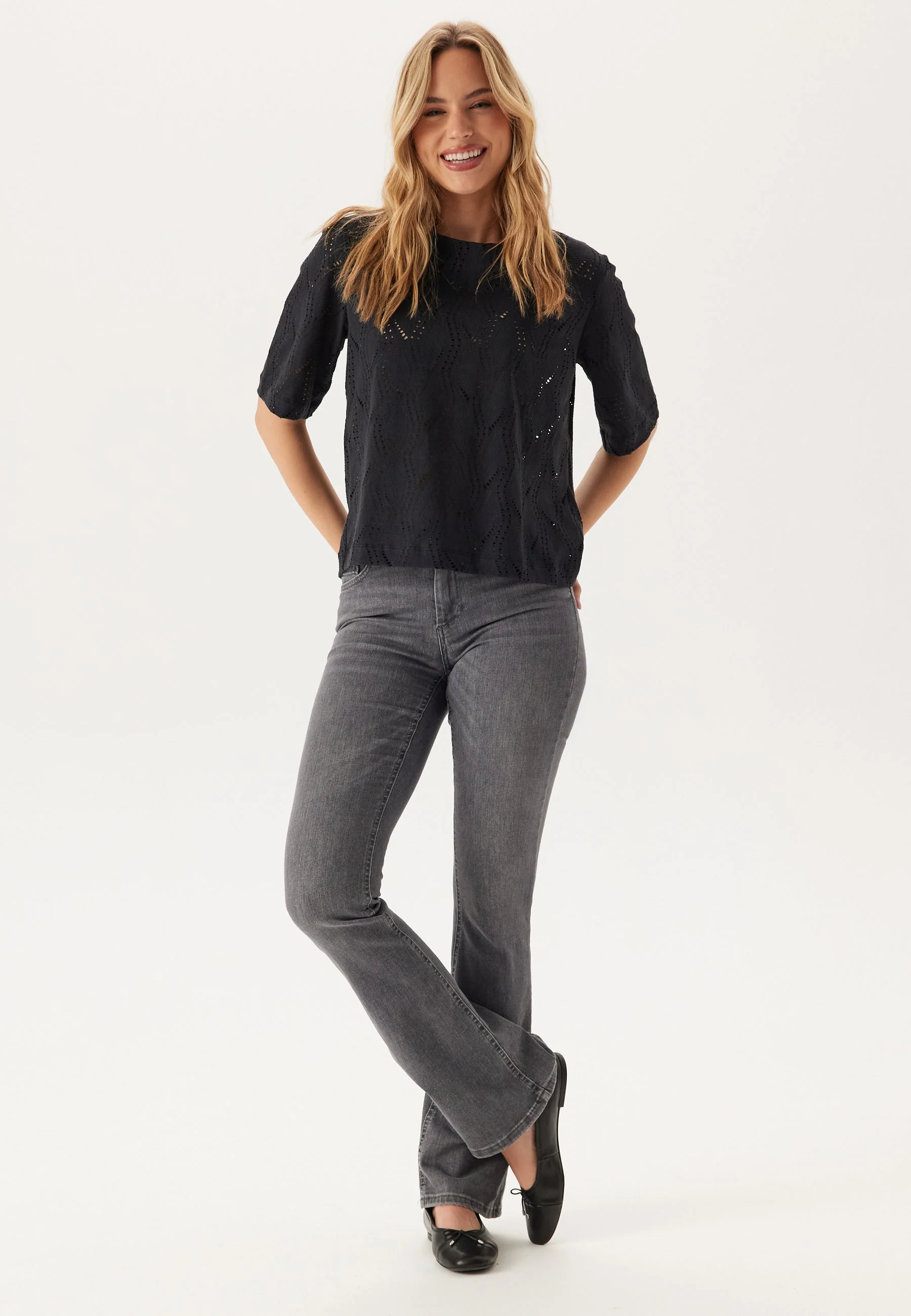 Objava 2/4 LO O-NECK TOP LO O - Image 3