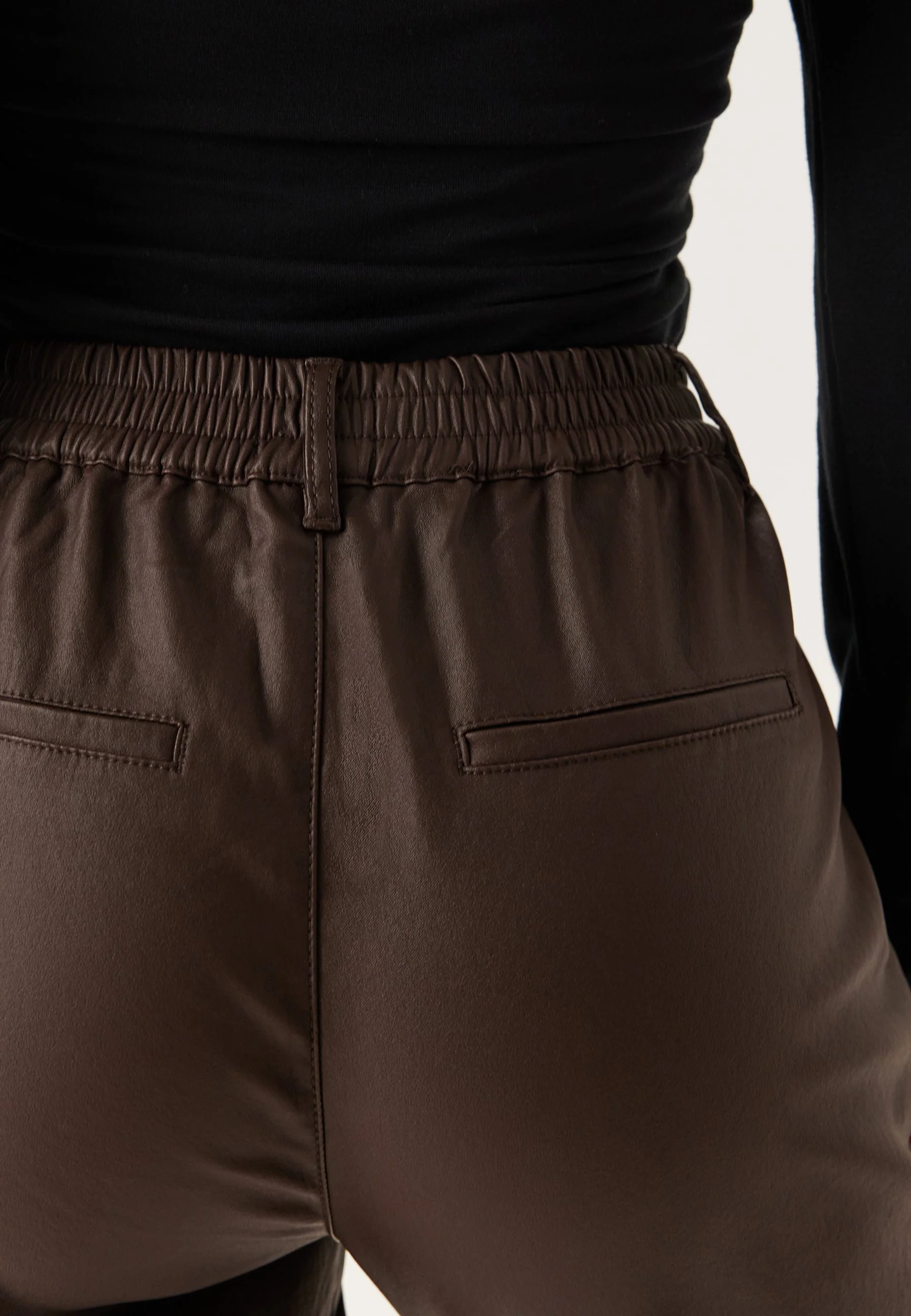 Objbelle Lisa Coated Pant Noos - Image 4