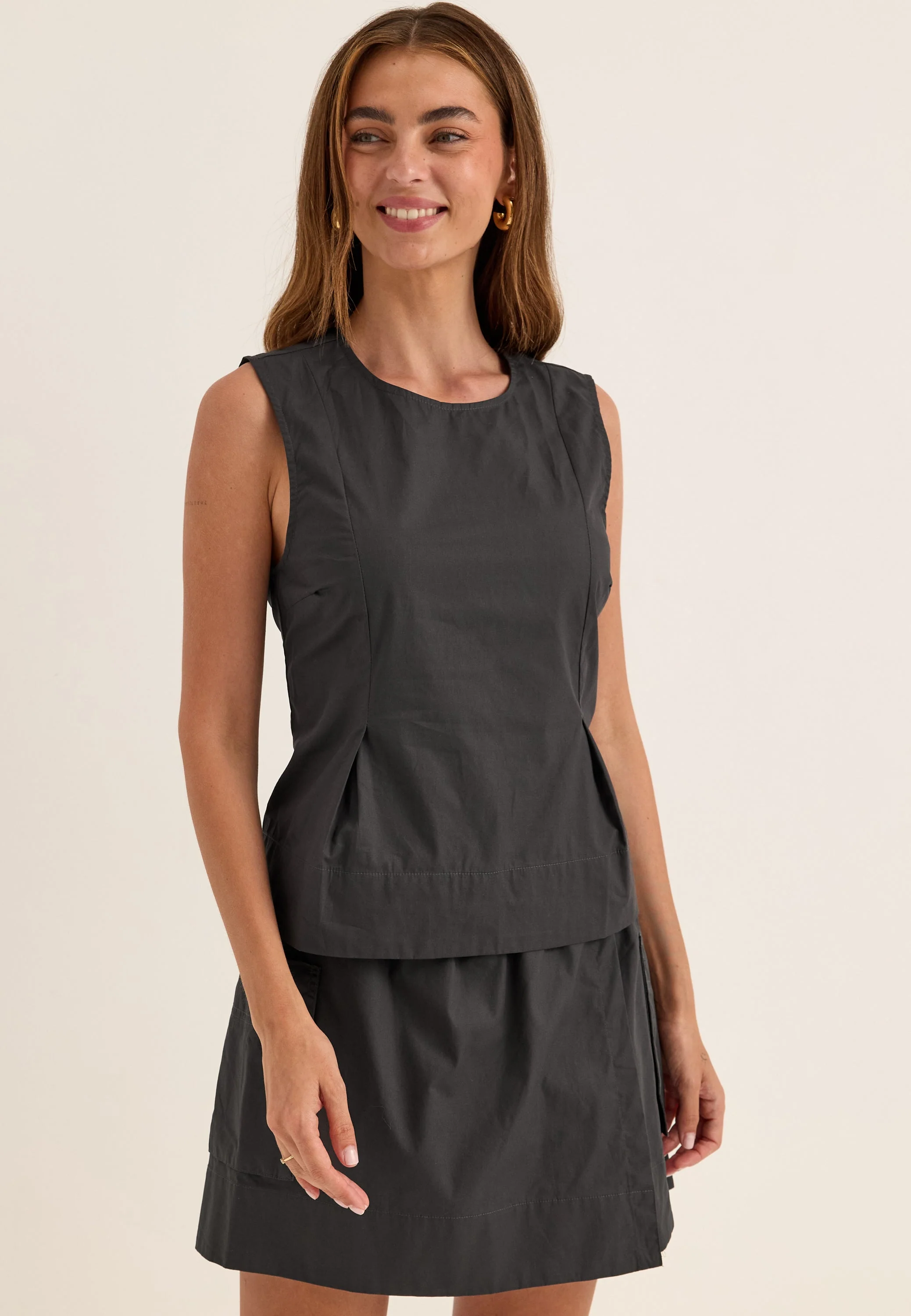 Objkaela Hw Lo Bermuda Short - Image 3