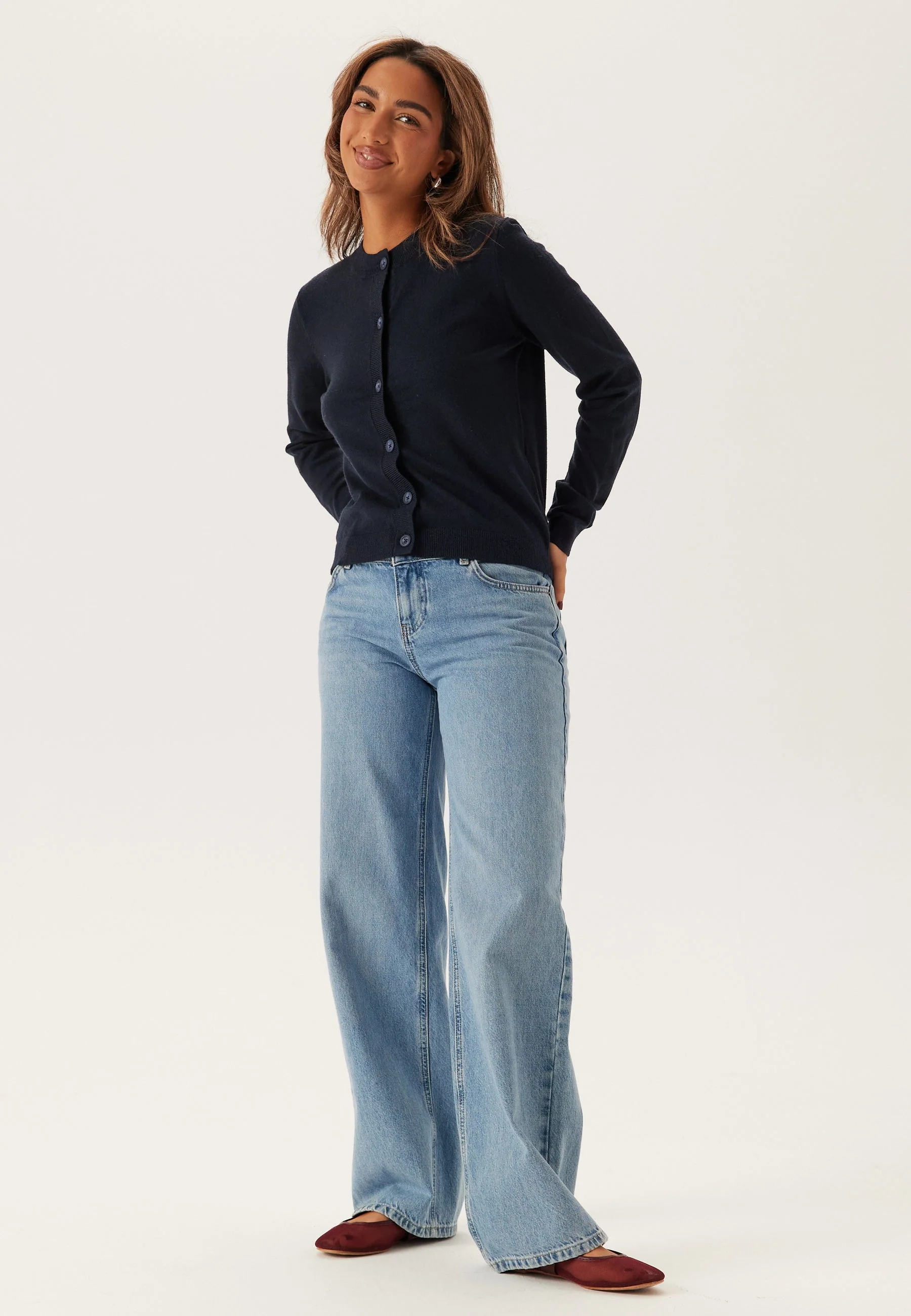 Objthess L/S Short Cardigan - Image 5