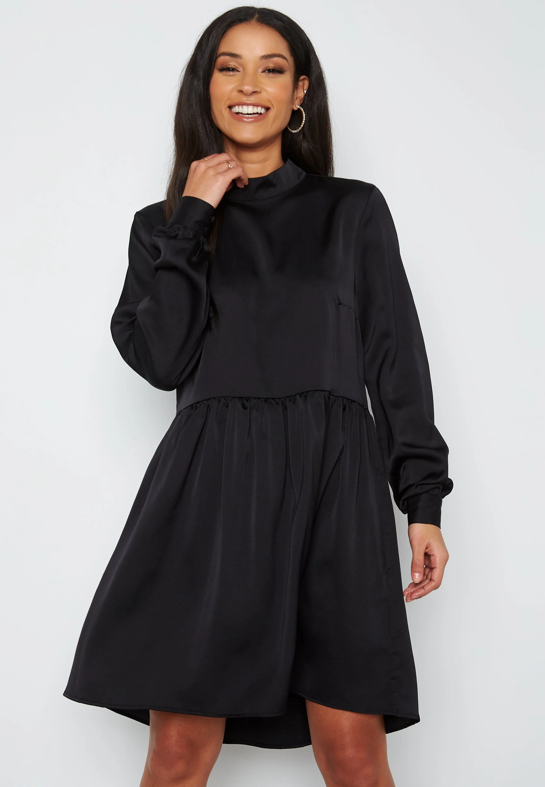 Olinea Highneck Dress