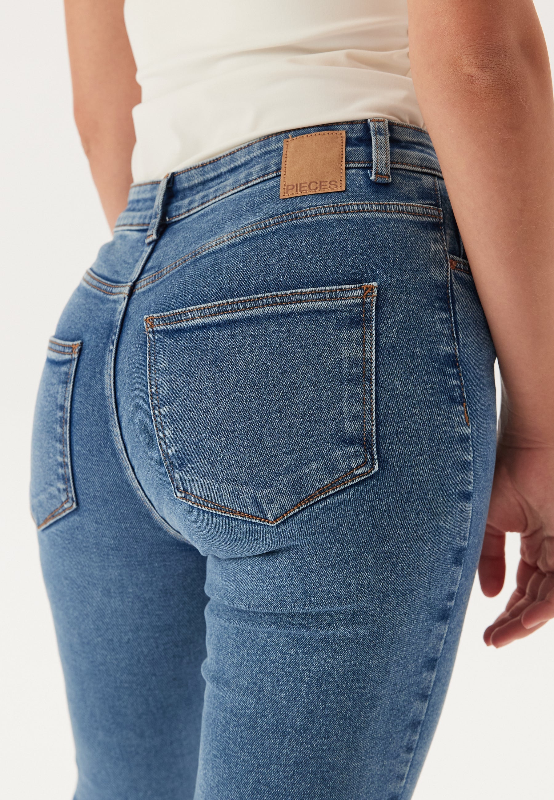 Pcdana Mw Dest Skinny - Image 4