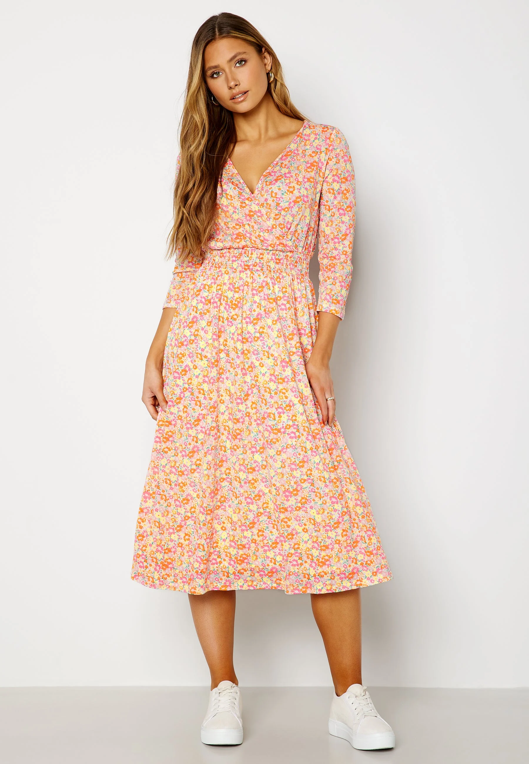 Pella 3/4 Dress