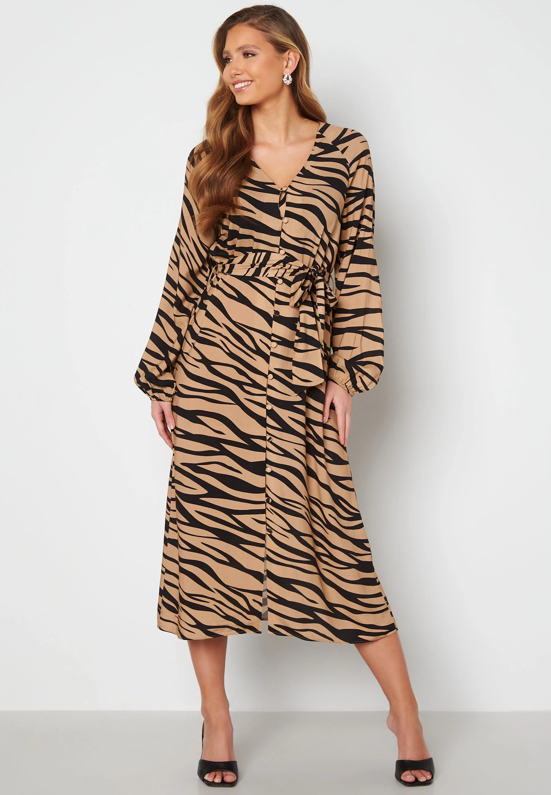 Phoebe midi dress