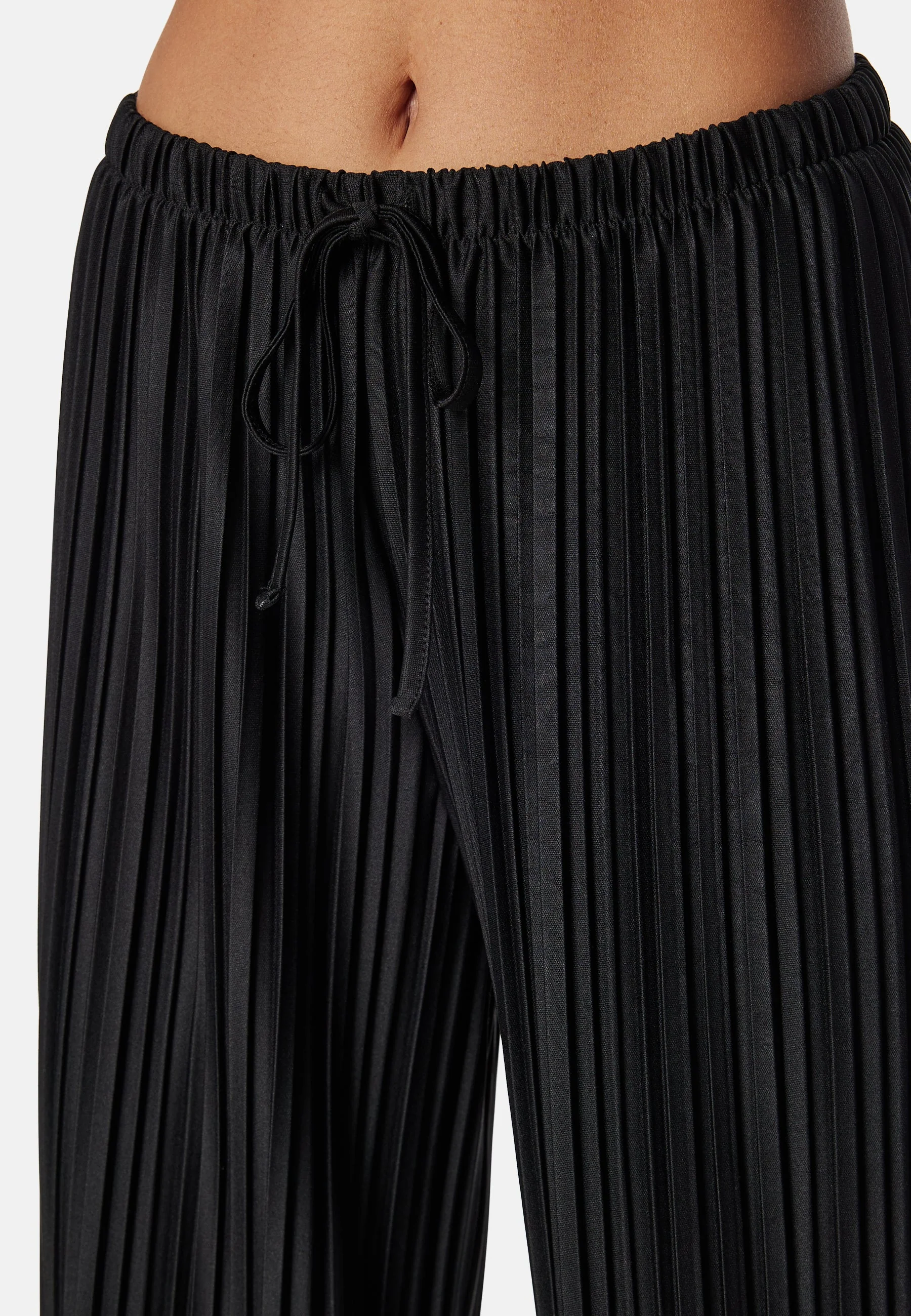 Pleated Wide Trousers - Image 5