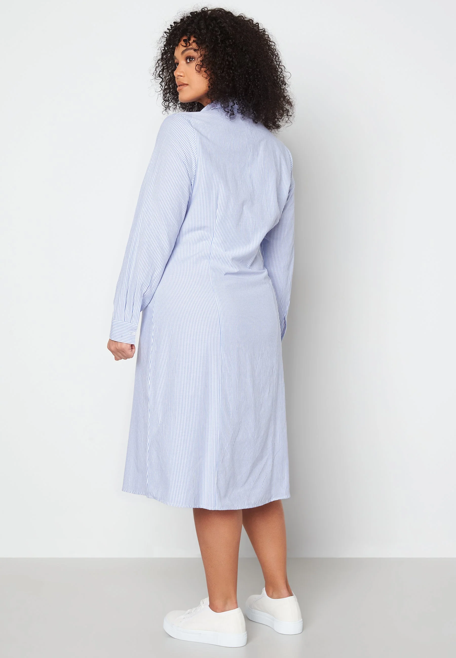 Rosalinda shirt dress - Image 6