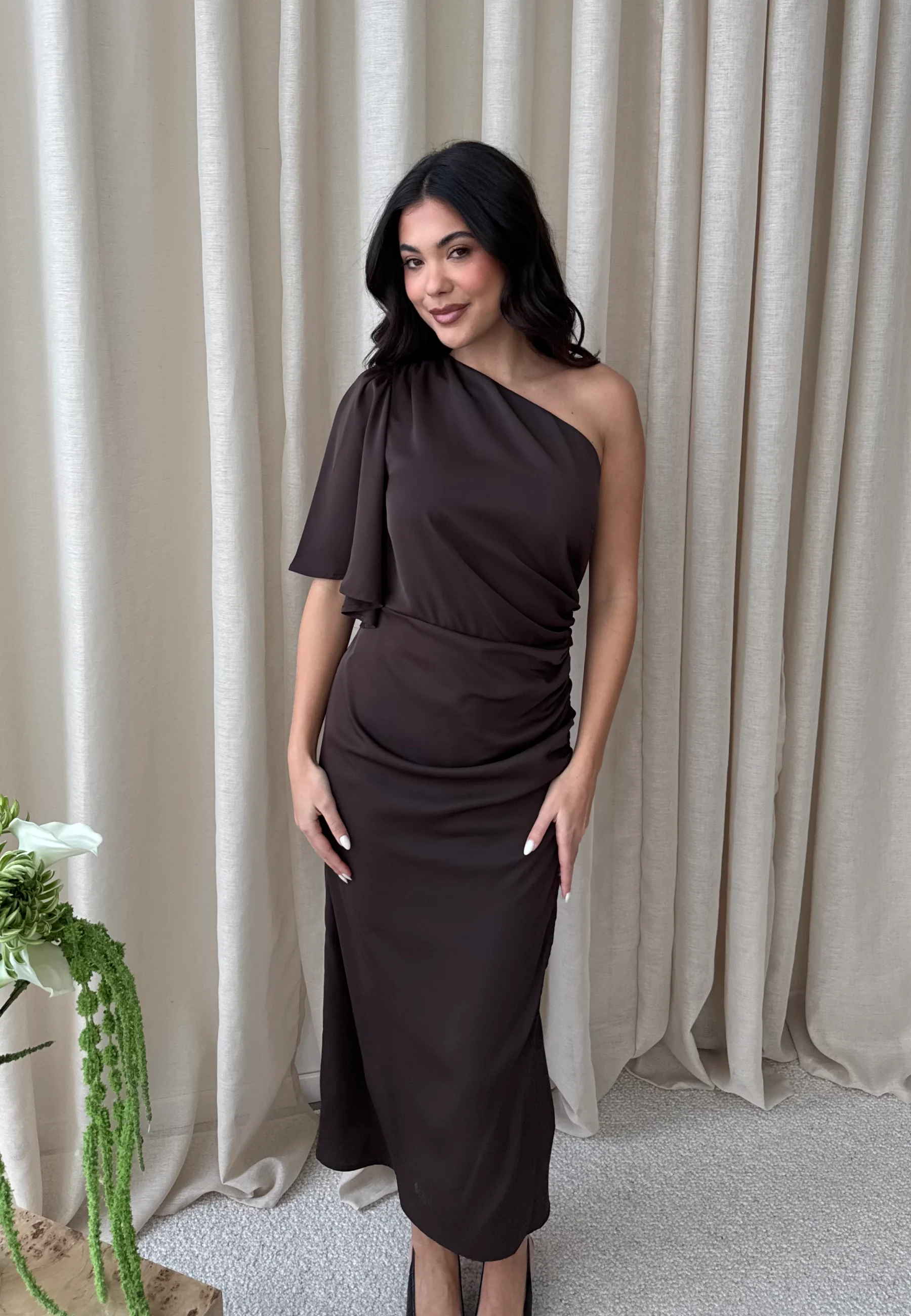 Ruched One Shoulder Midi Dress - Image 5