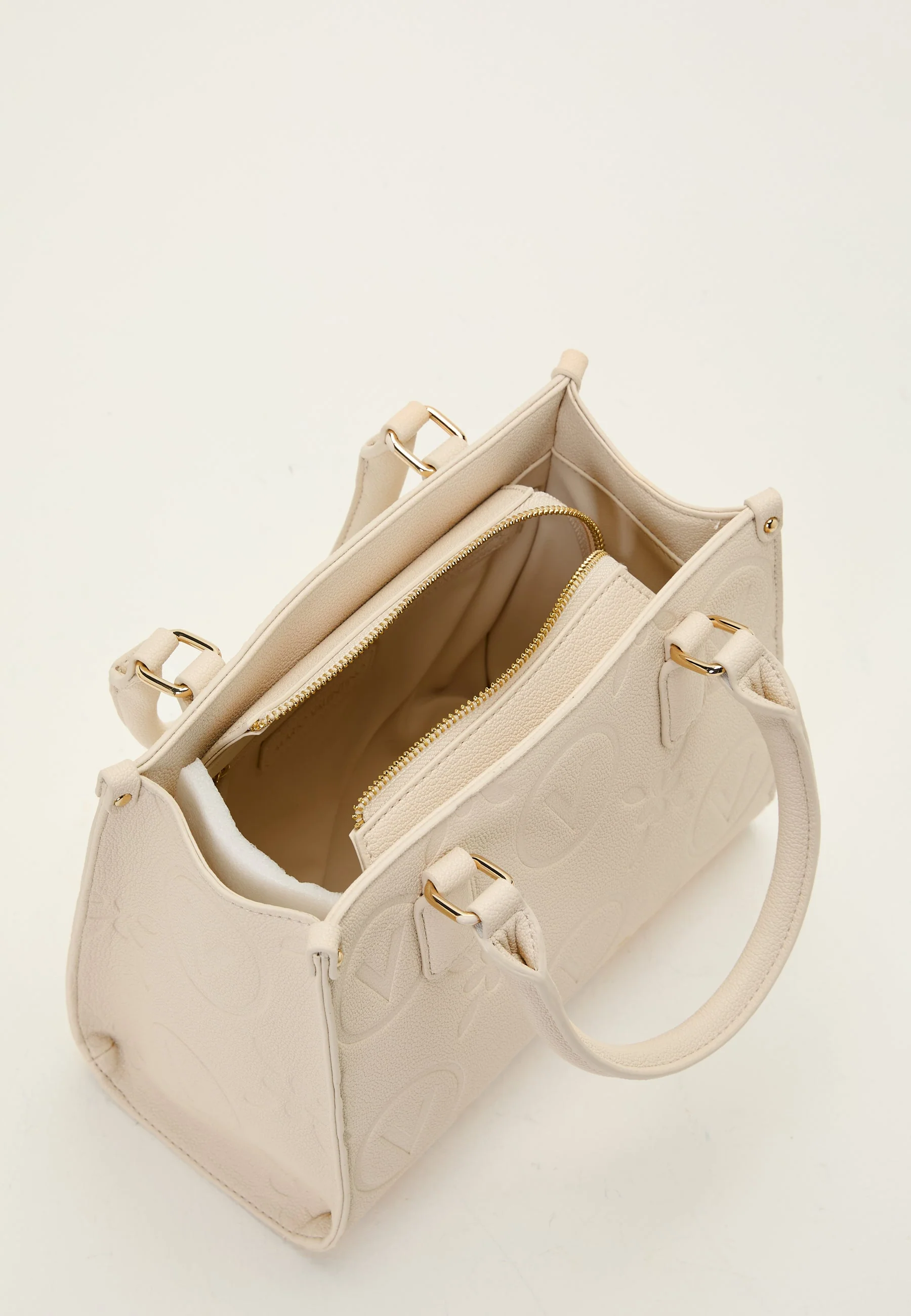 Samba Re Shopping - Image 6
