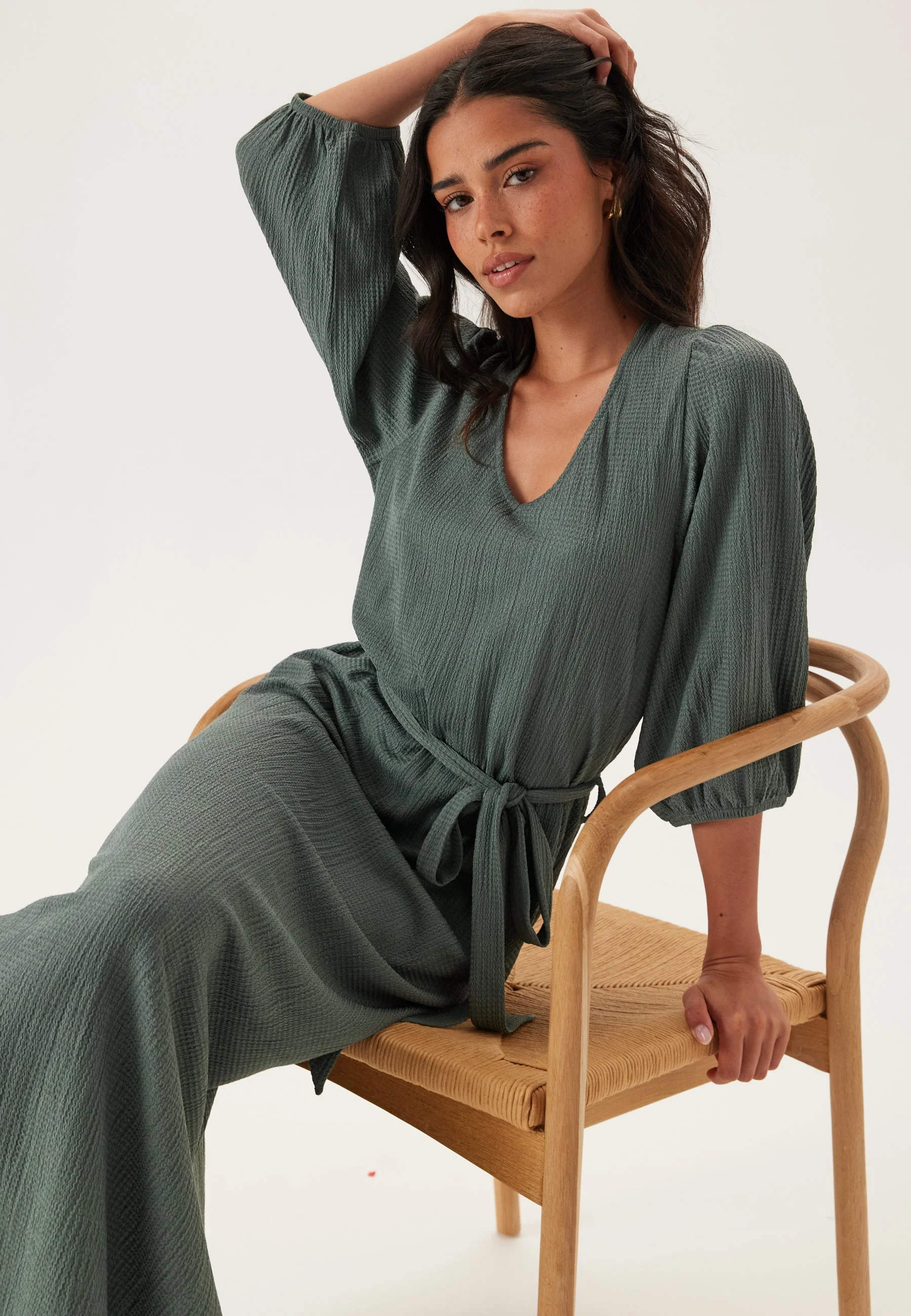 Structured Puff Sleeve Midi Dress