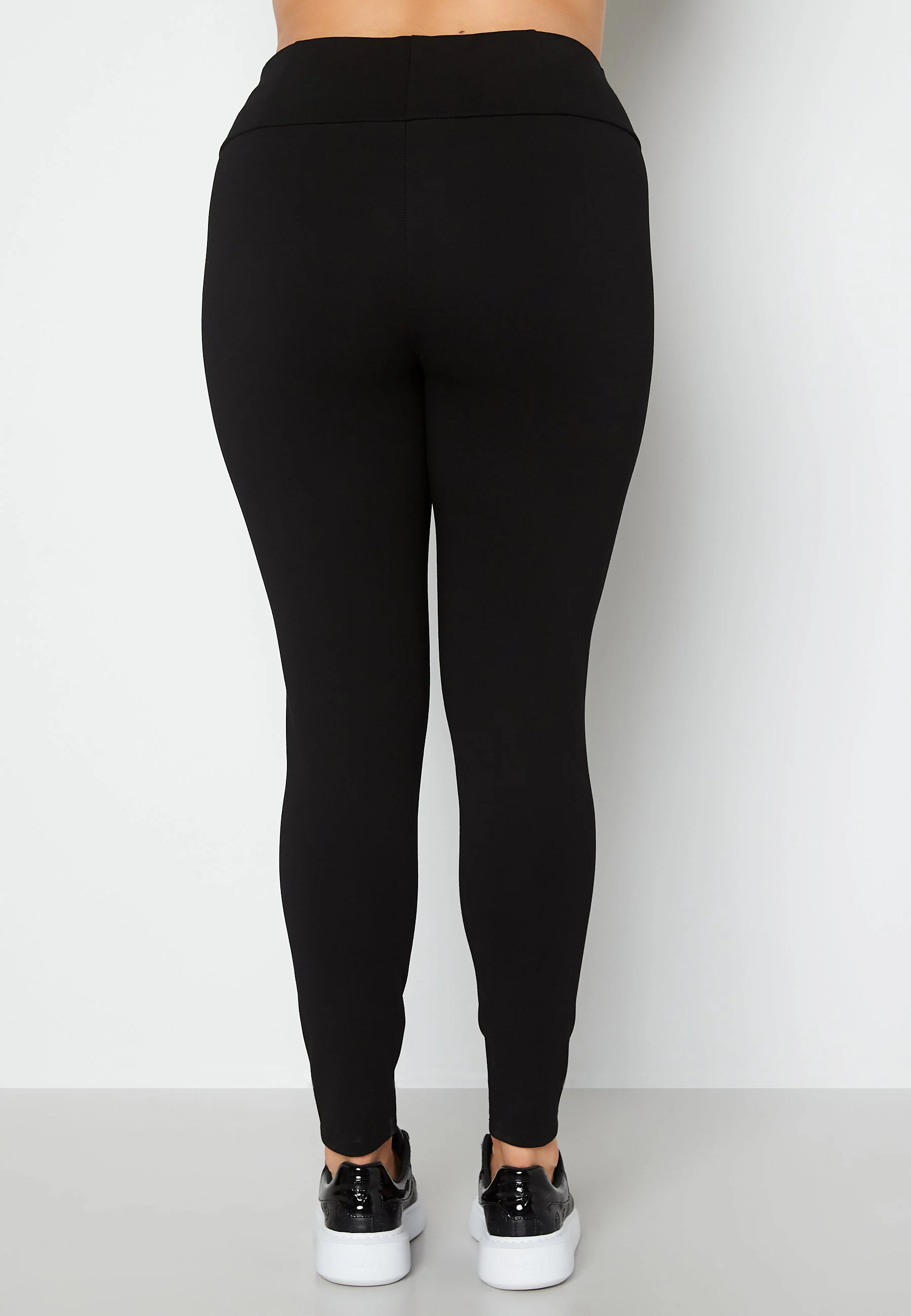 Tay X-High Legging - Image 3