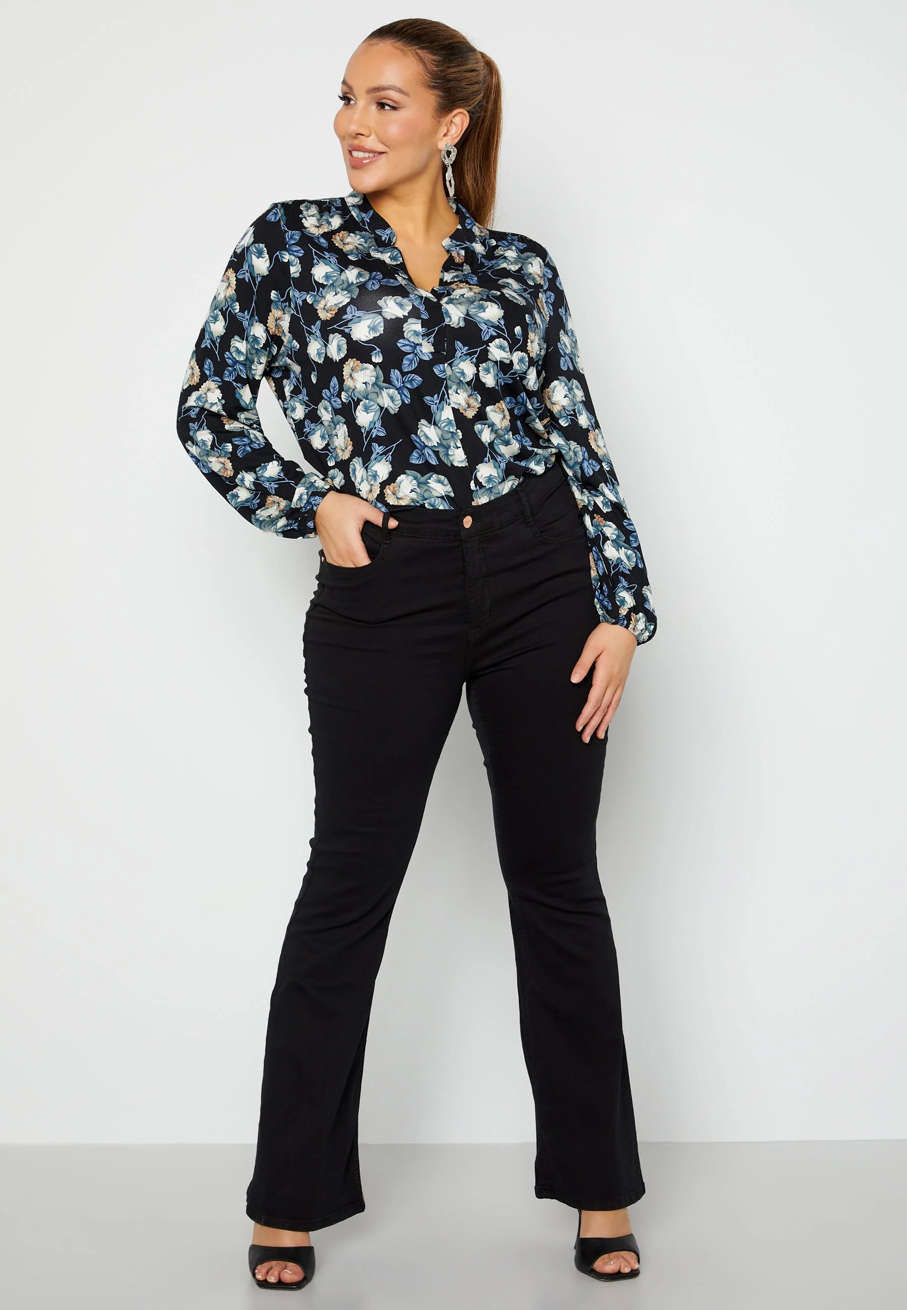 Tove High Waist Flared Superstretch