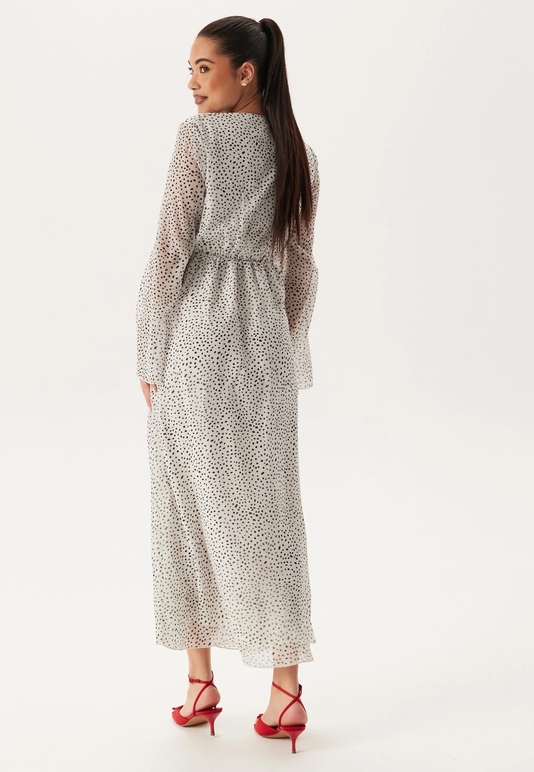 V-Neck Frill Dress - Image 5