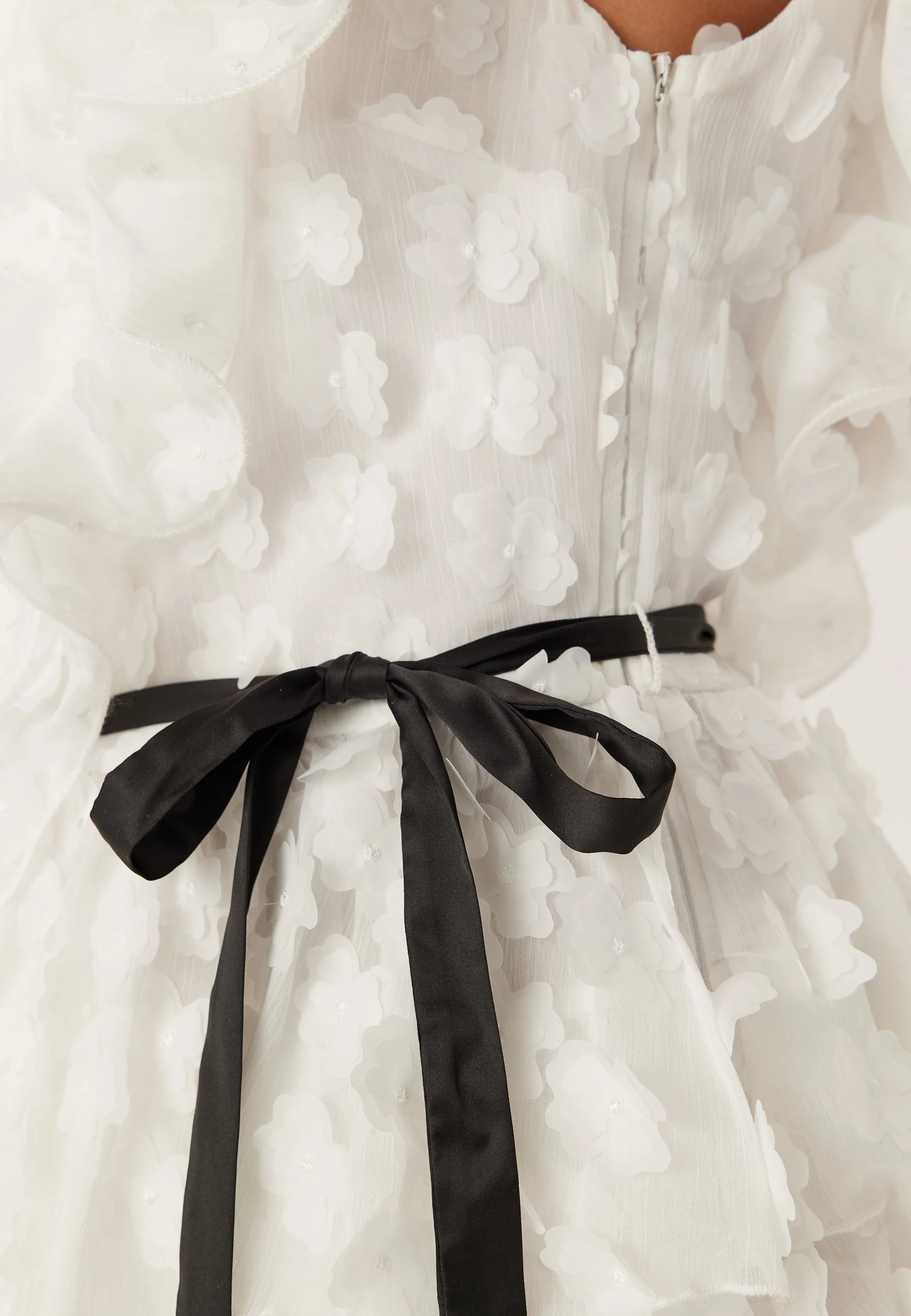 V-neck Frill Floral Dress - Image 7