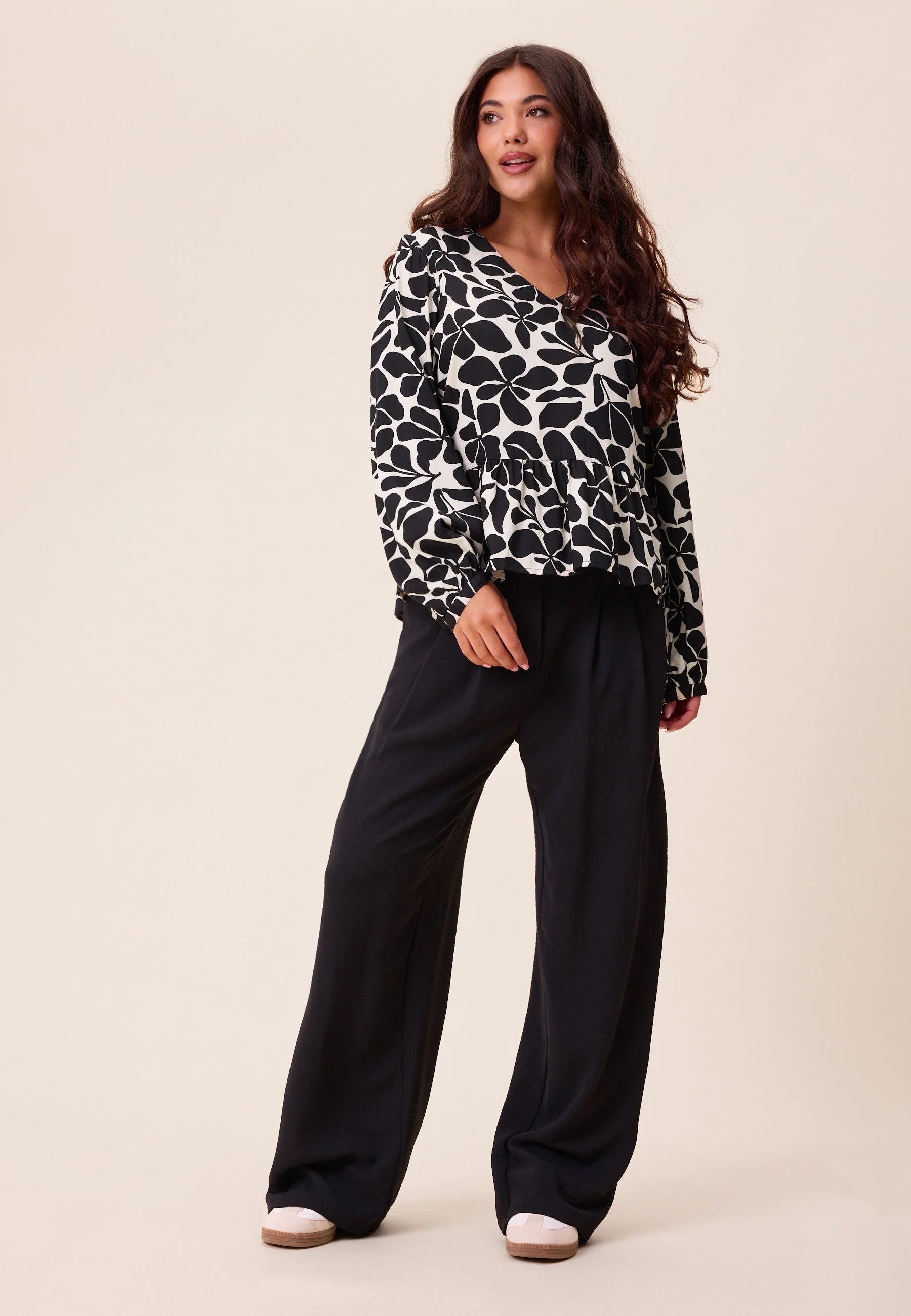 V-neck Peplum Viscose Blouse - Image 3