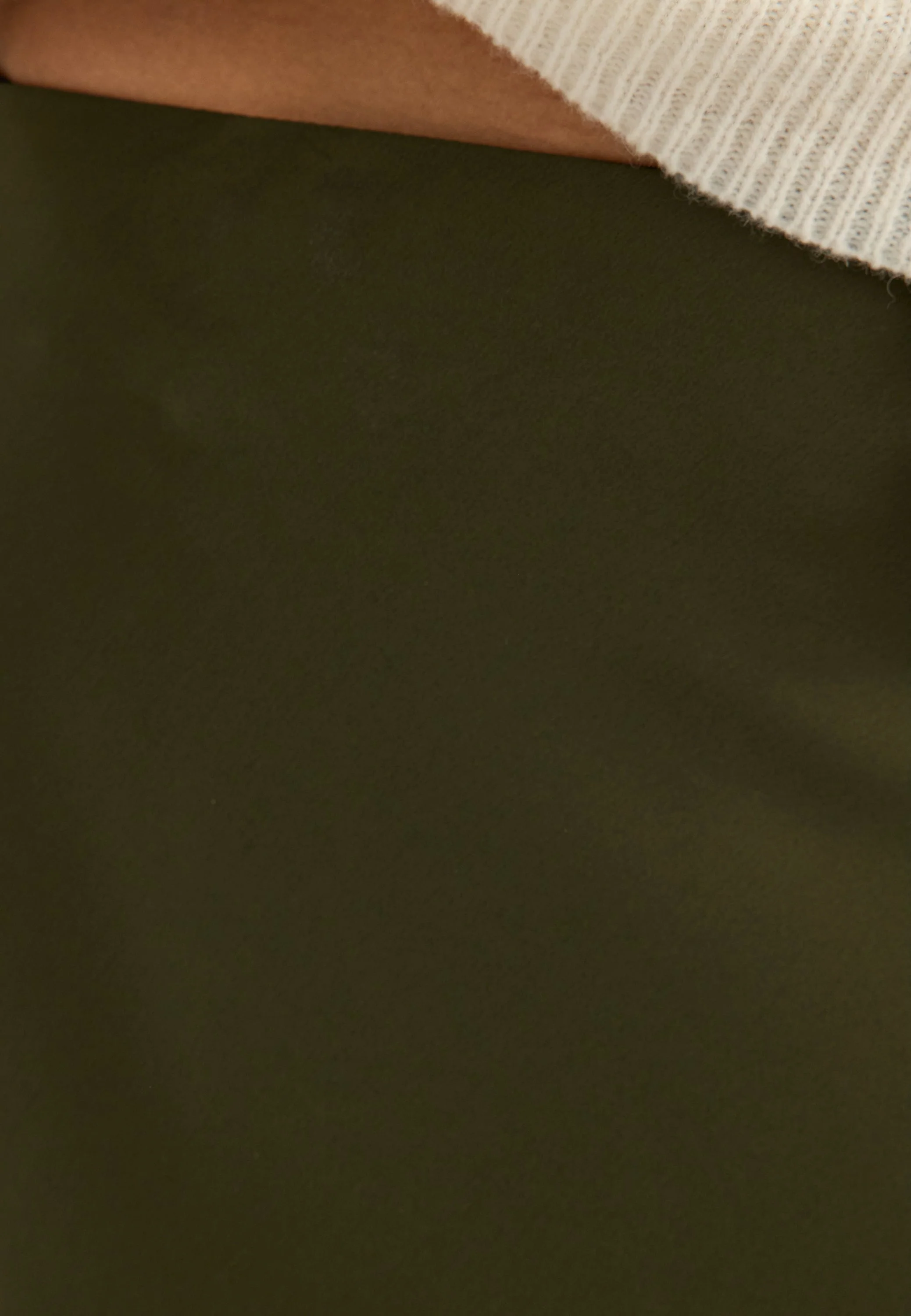 Viellette Hw Midi Skirt - Image 6