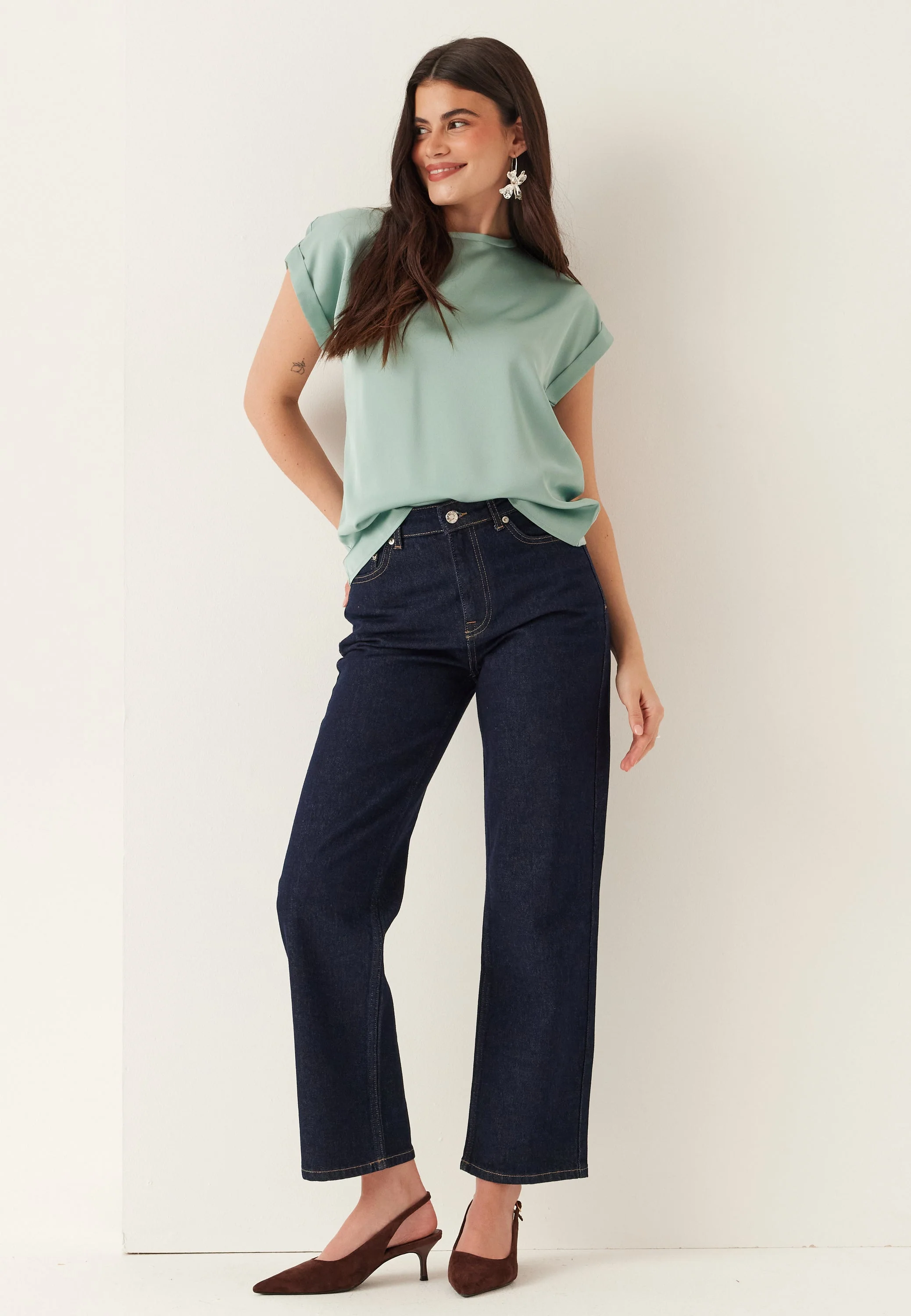 Viellette S/S Satin Top - Image 2